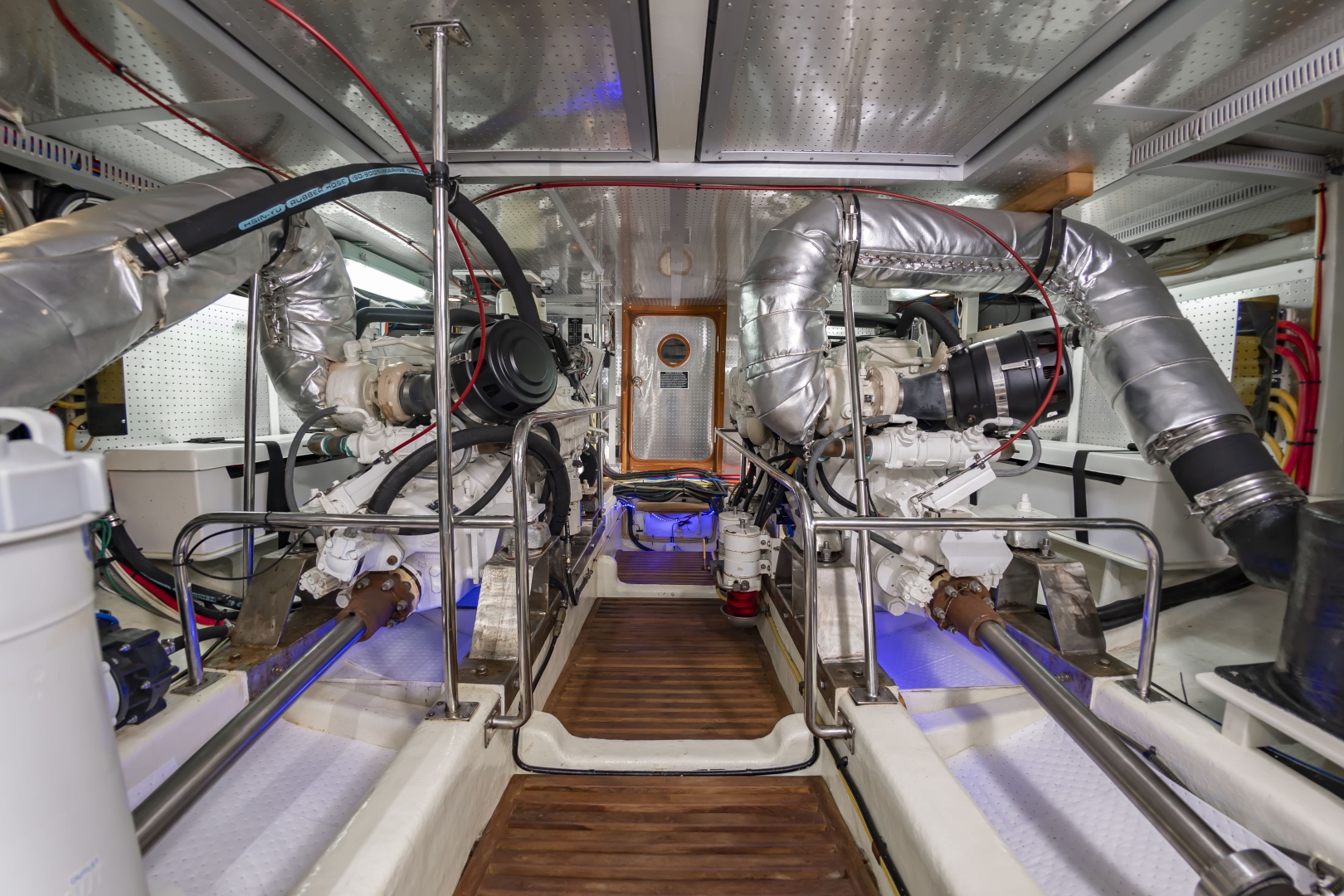 Boondocks V 52ft DeFever Yacht For Sale