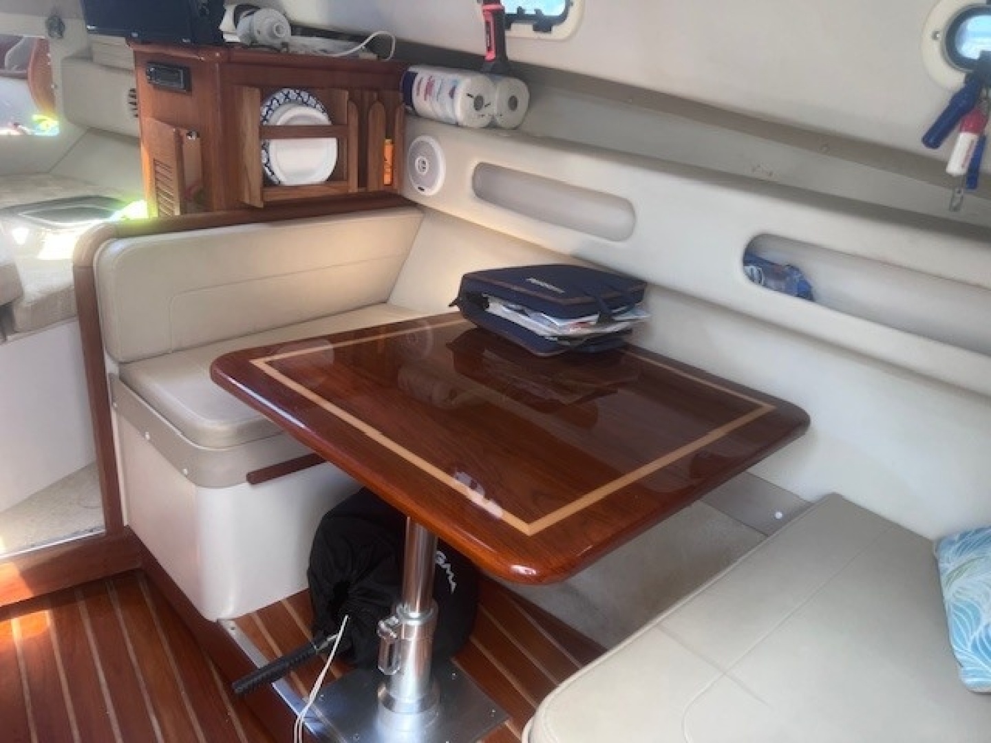 Convertible Dinette
