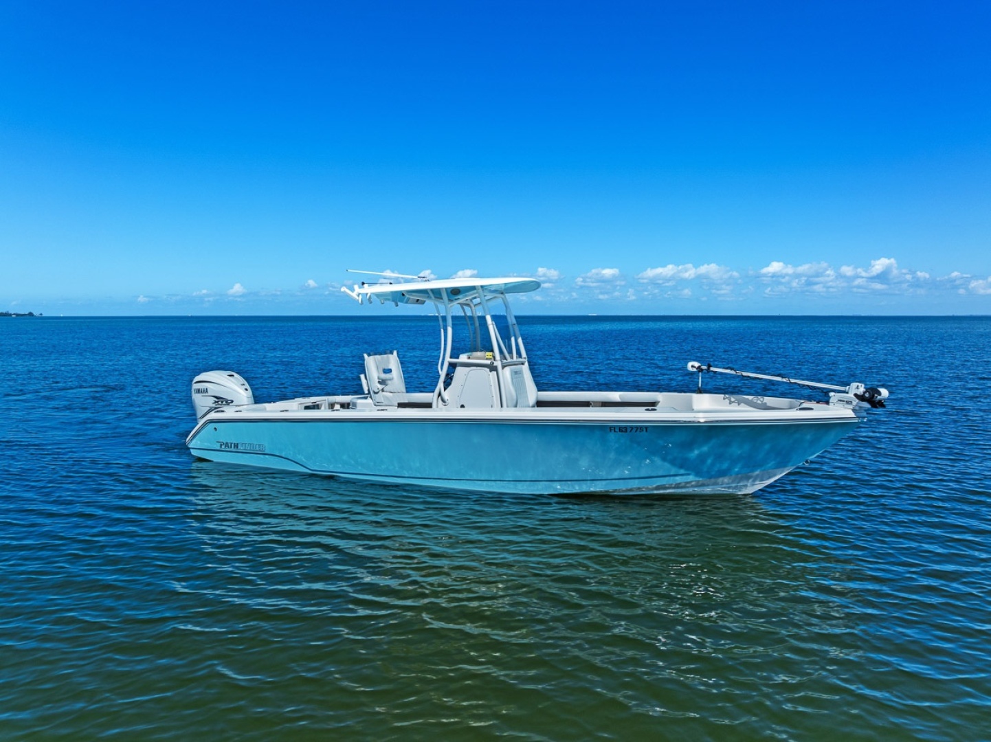 2021 Pathfinder 2700 Open