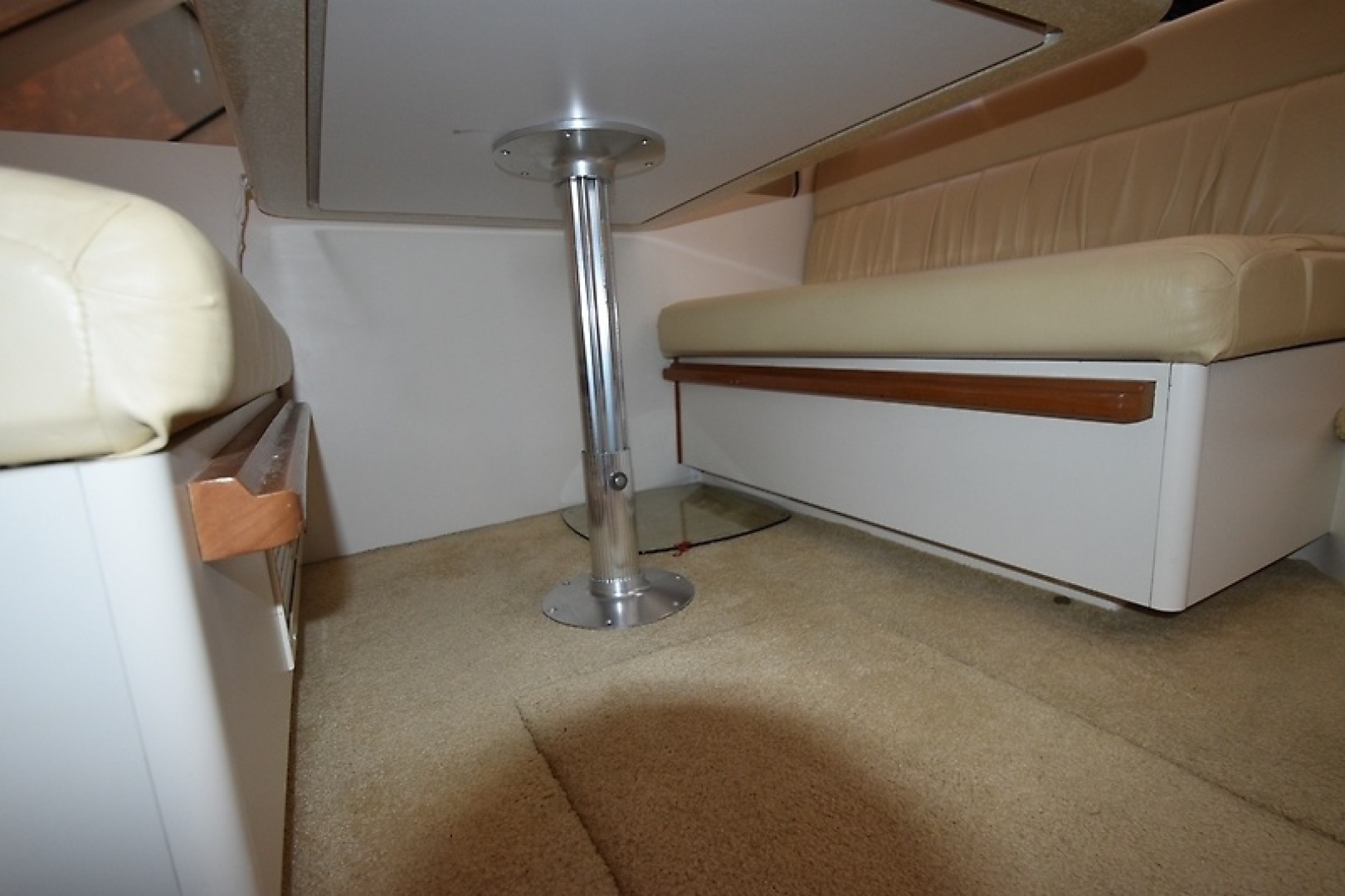 Liquid Asset 35ft Carver Yacht For Sale