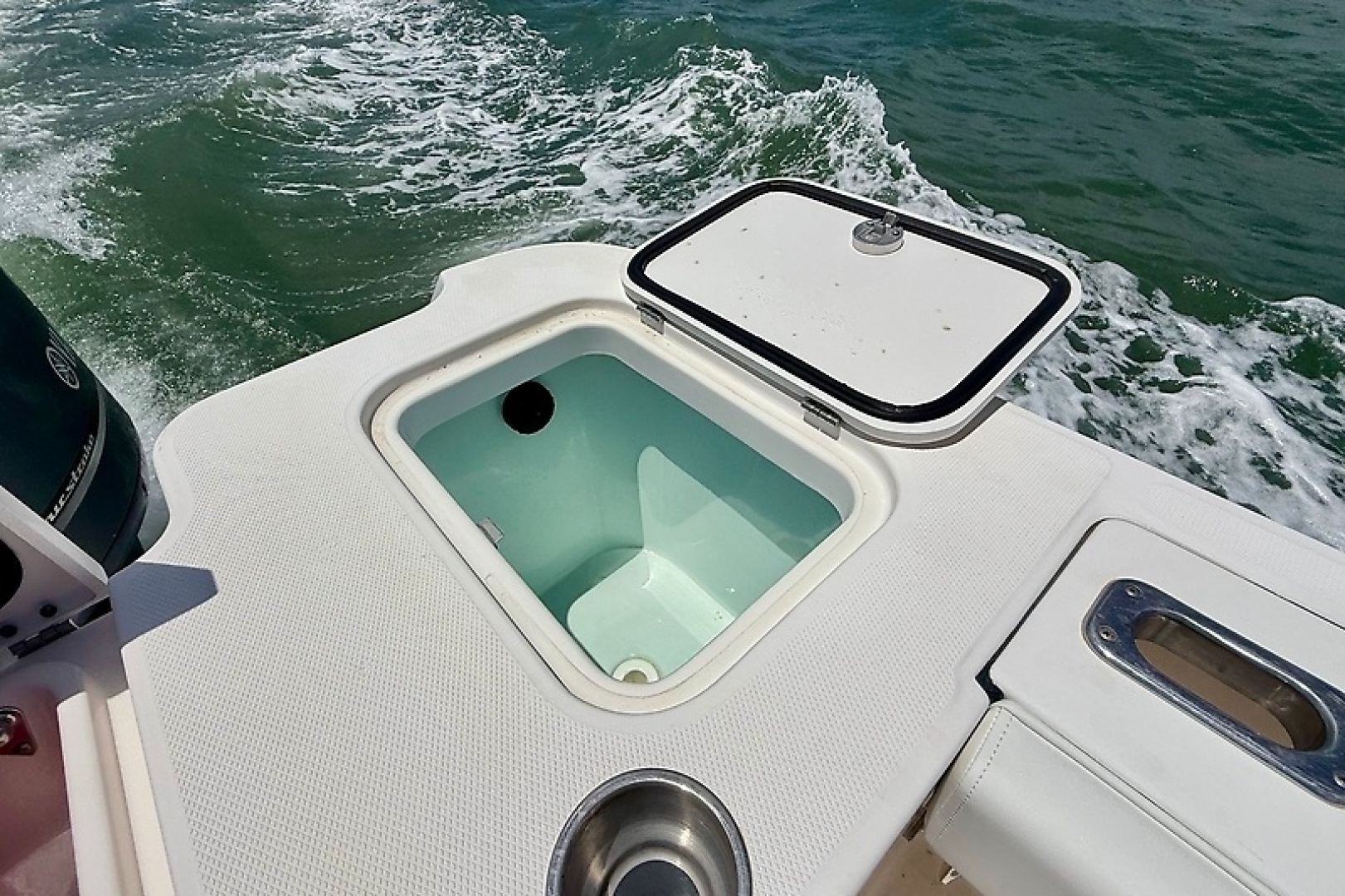 33ft Edgewater Yacht For Sale