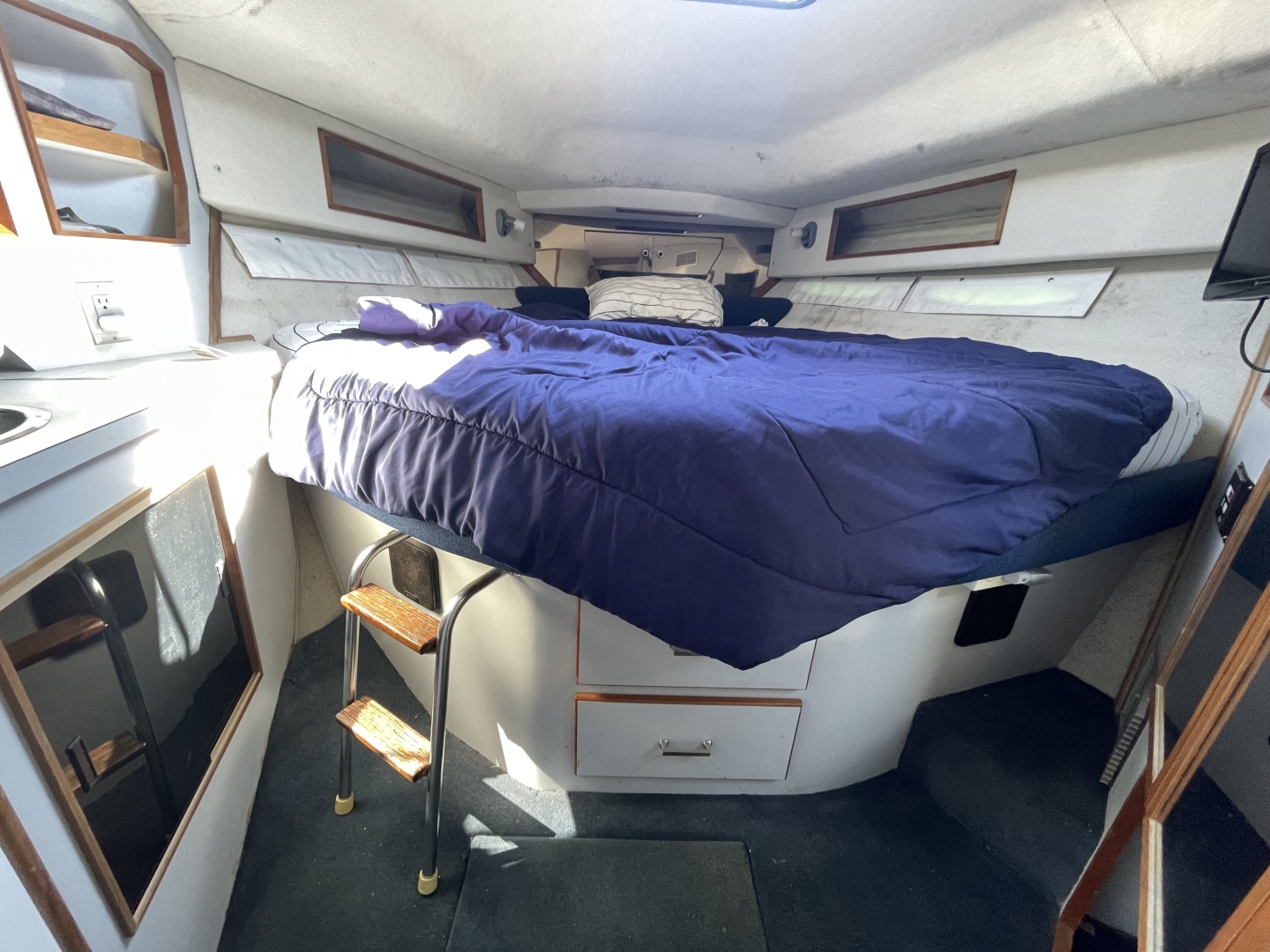 39ft Sea Ray Yacht For Sale