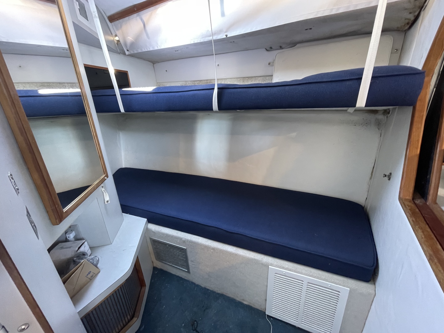 39ft Sea Ray Yacht For Sale