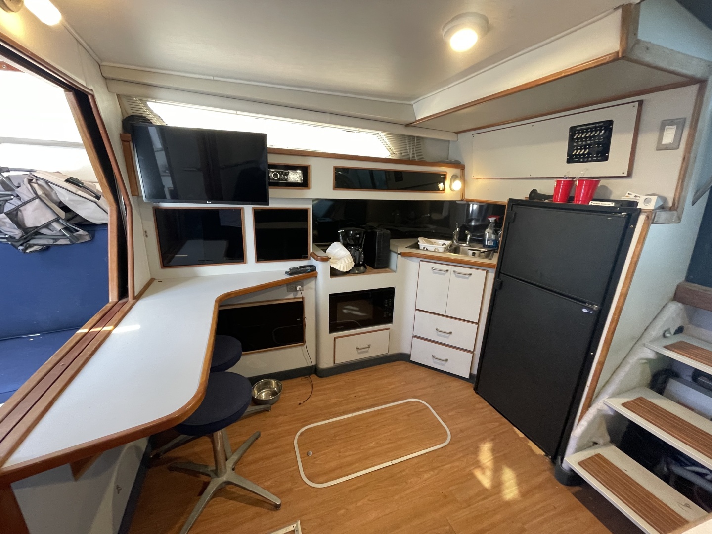 39ft Sea Ray Yacht For Sale