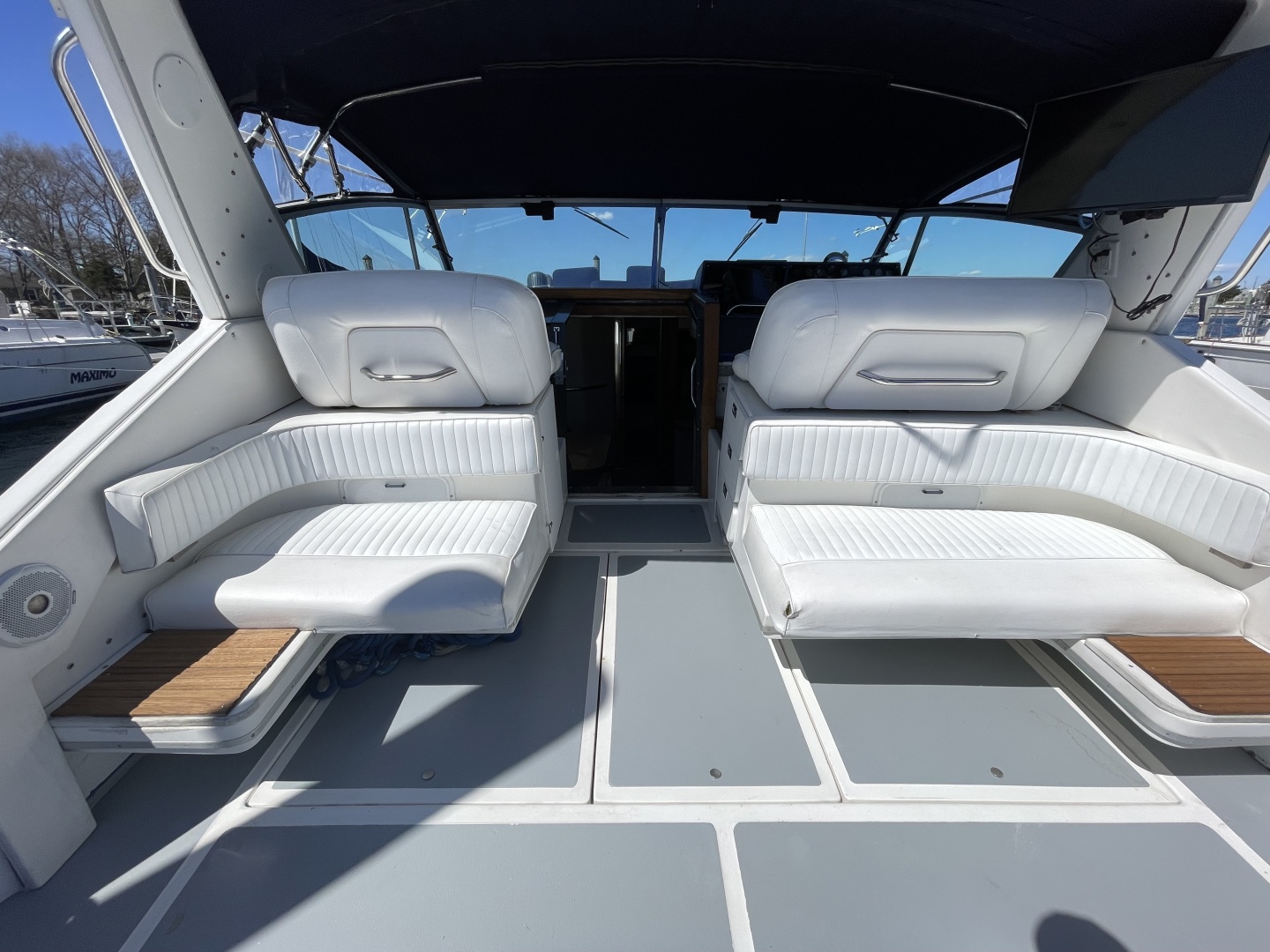 39ft Sea Ray Yacht For Sale