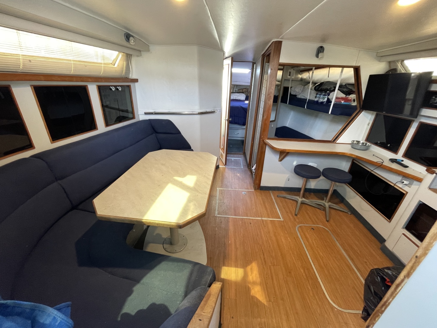 39ft Sea Ray Yacht For Sale
