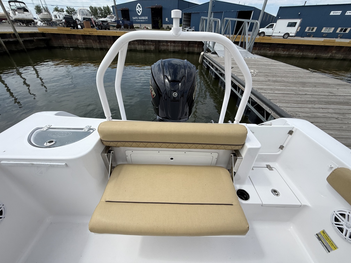 23ft Sportsman Yacht For Sale