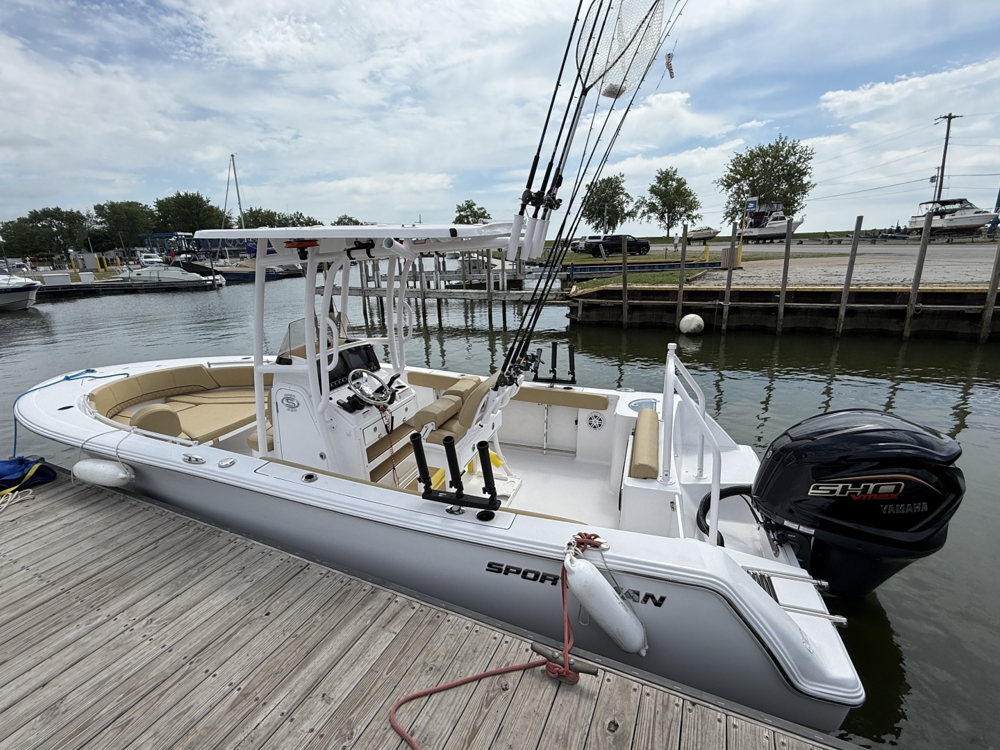 23ft Sportsman Yacht For Sale