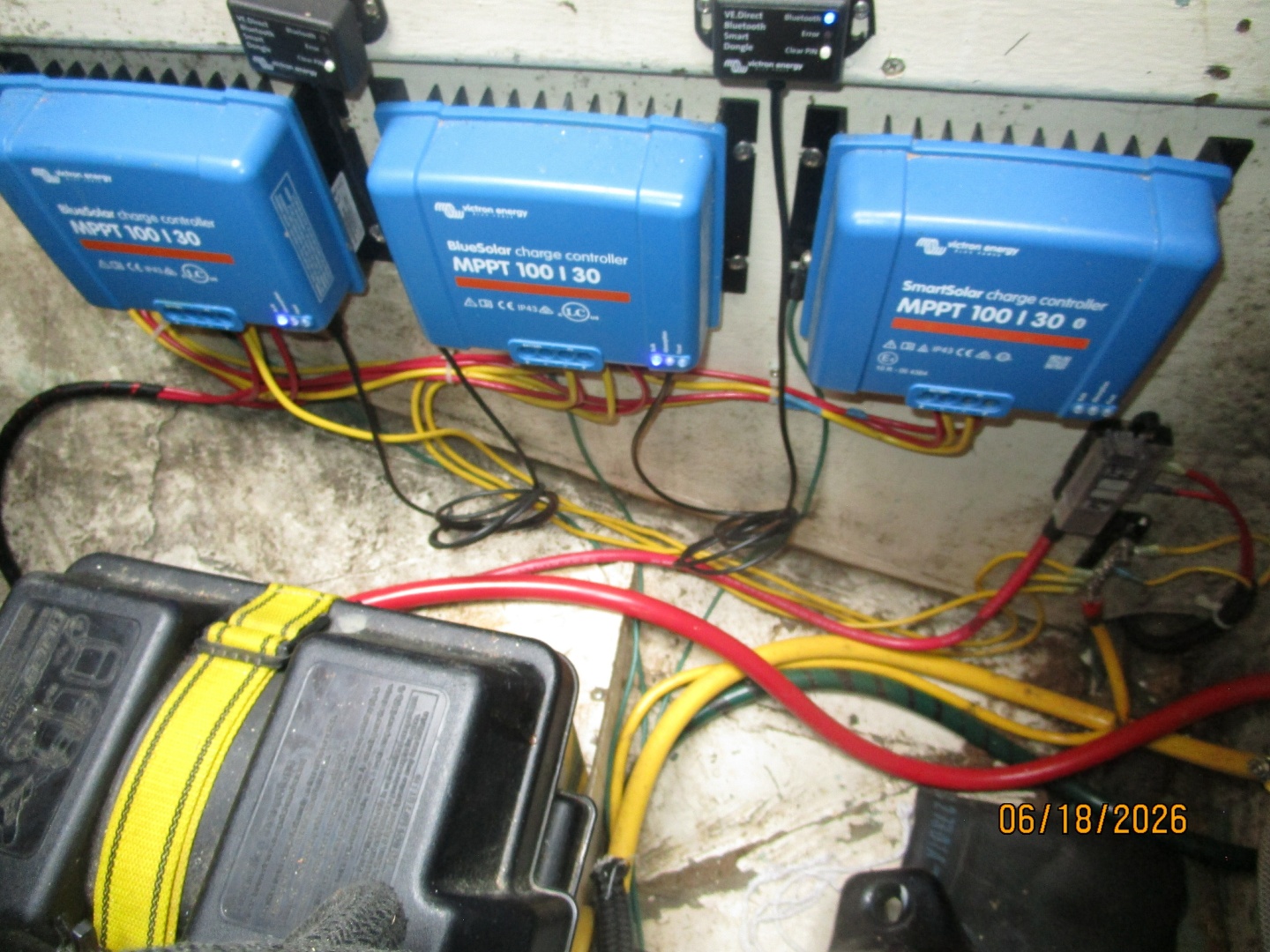 37' Tayana solar panel controllers