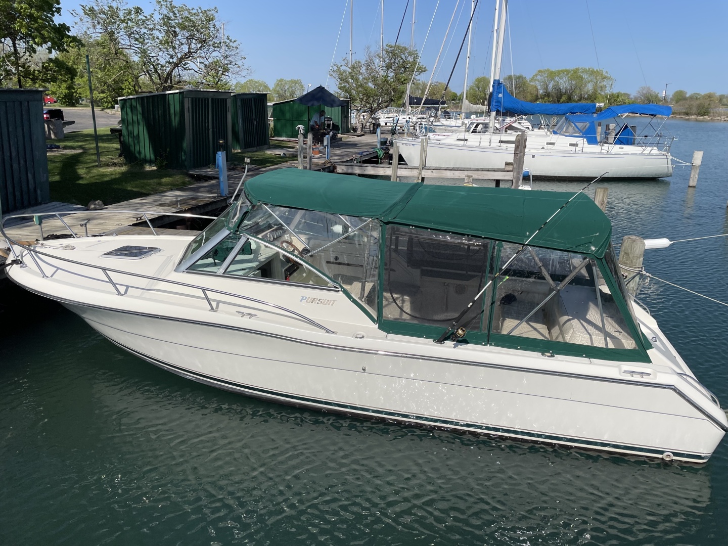 1995 Pursuit 2460 Denali
