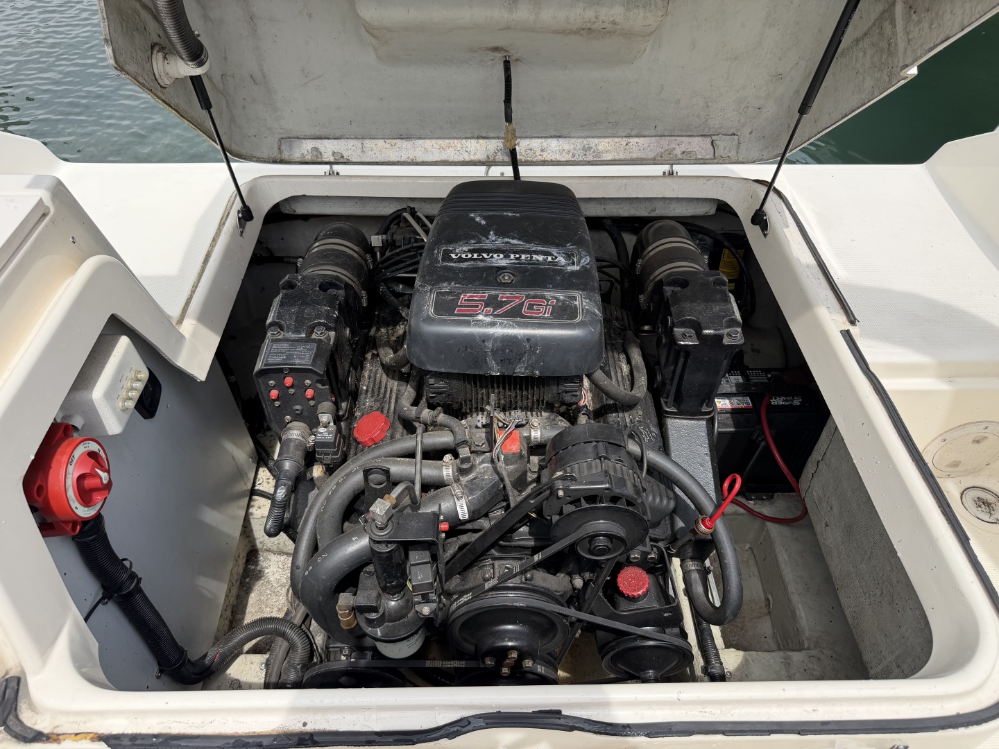 1995 Pursuit 2460 Denali