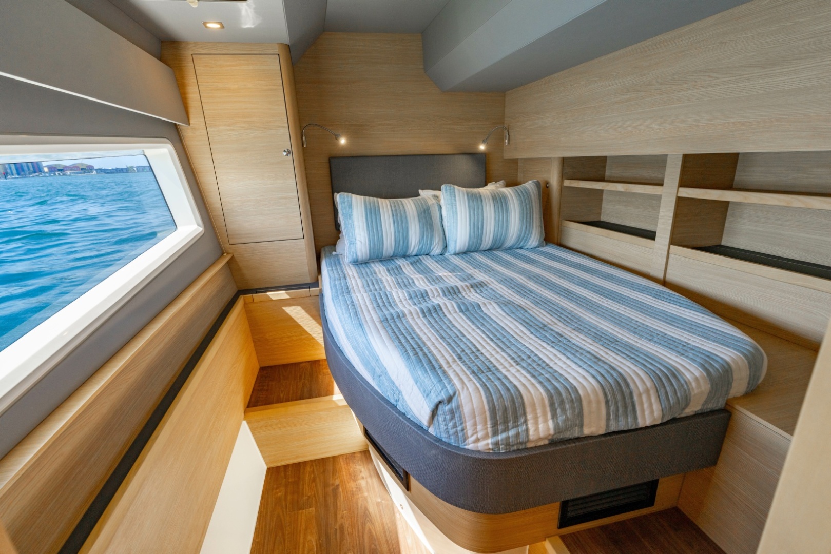 2024 Aquila 44 Yacht