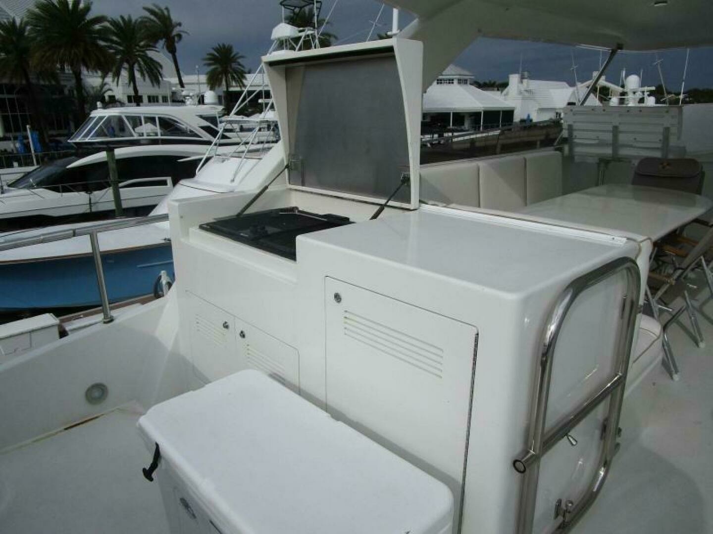 Cheoy Lee Sport Motor Yacht Yacht For Sale