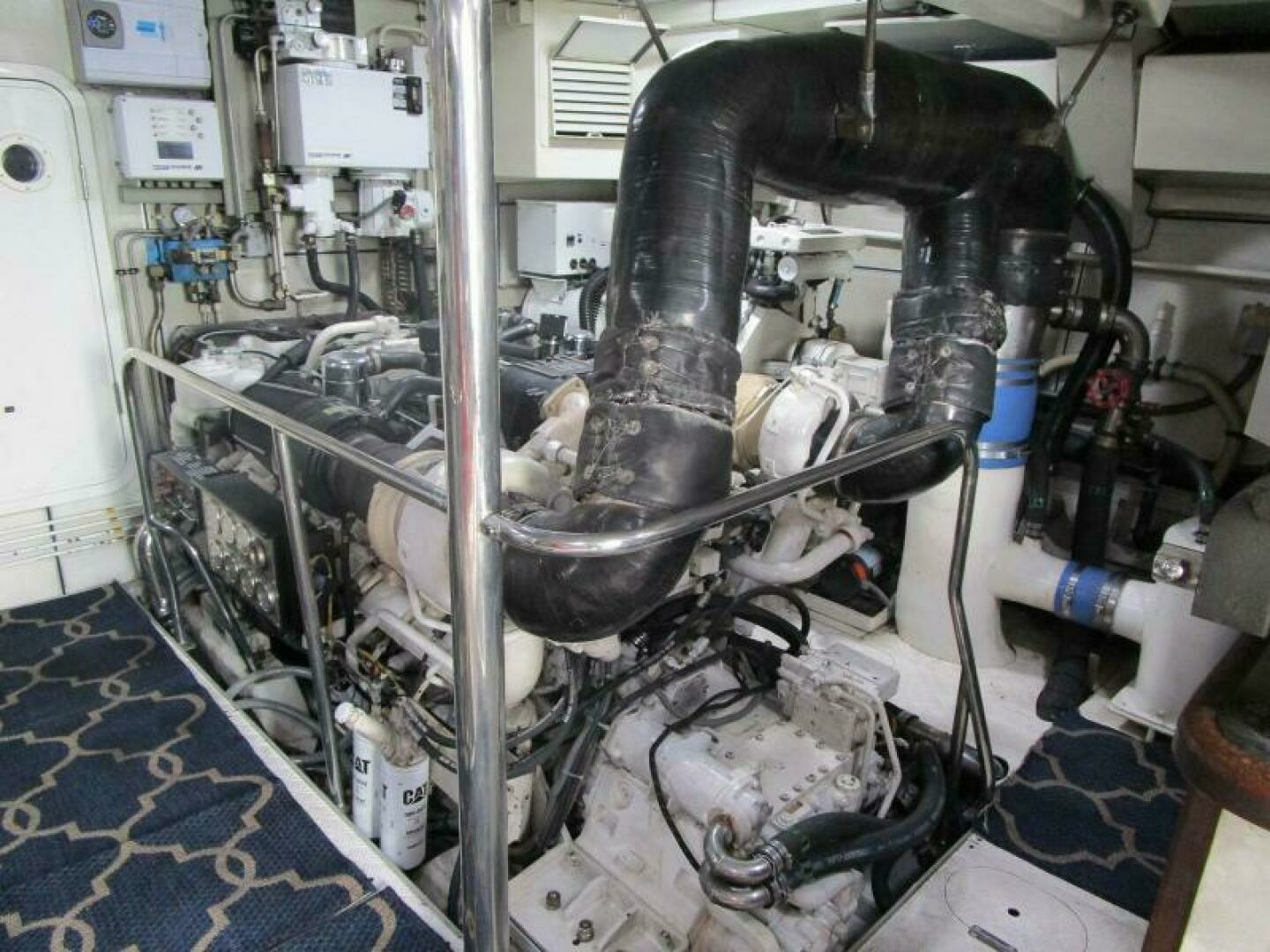 Cheoy Lee Sport Motor Yacht Yacht For Sale