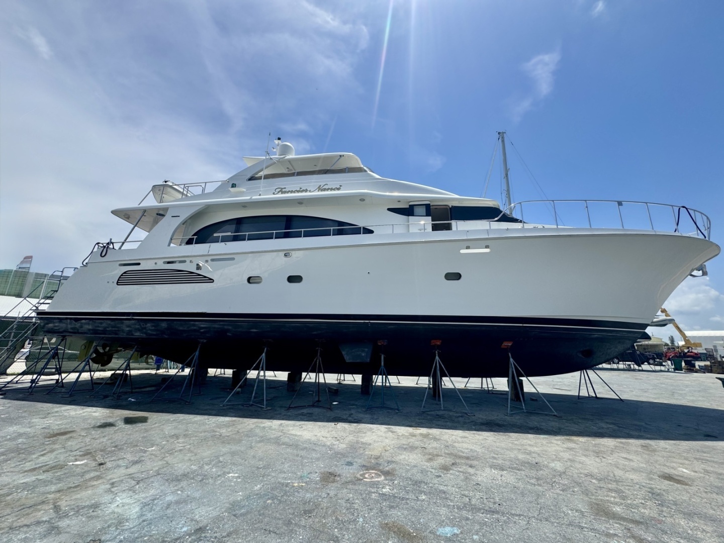Cheoy Lee Sport Motor Yacht Yacht For Sale