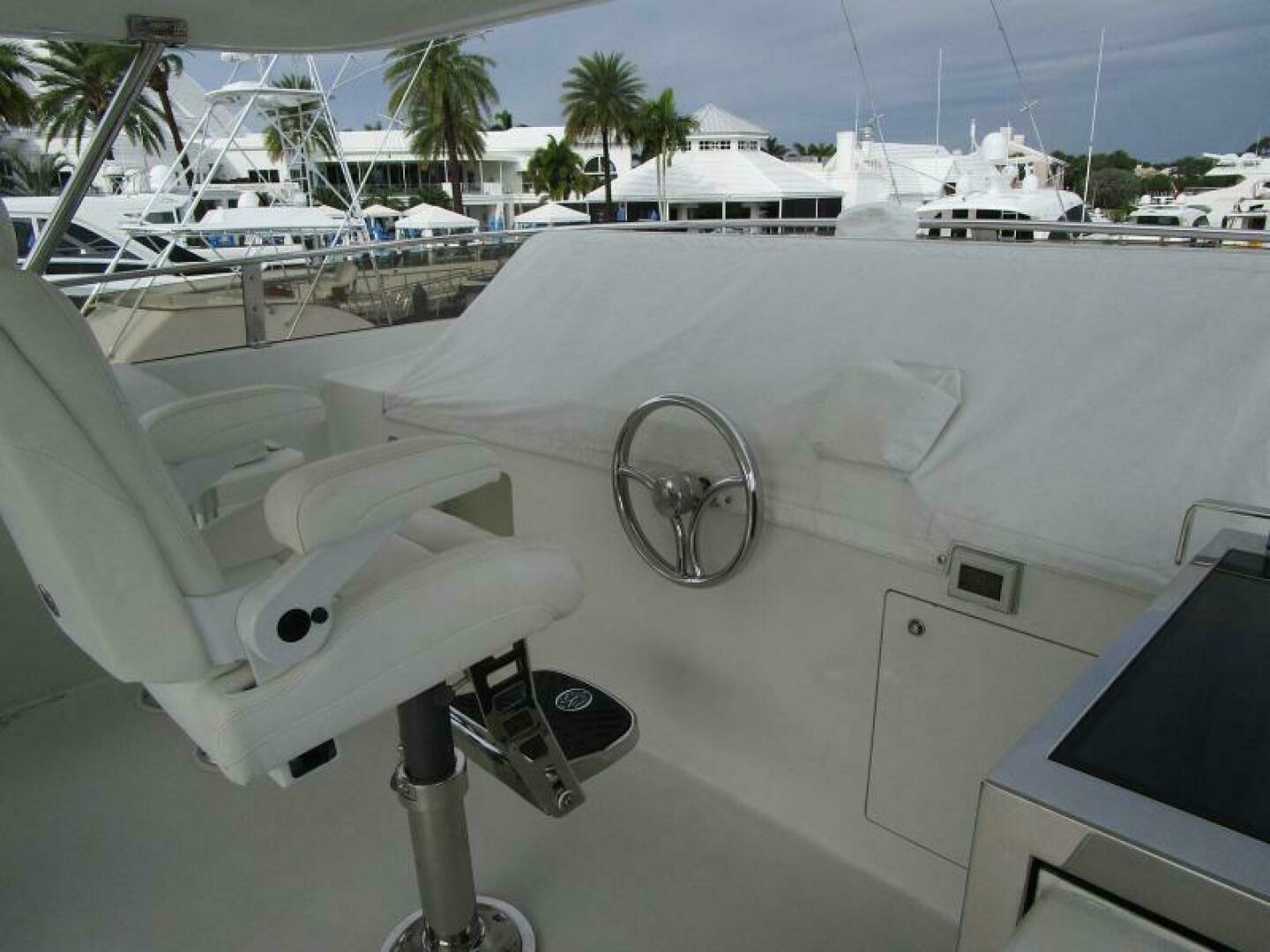 Cheoy Lee Sport Motor Yacht Yacht For Sale