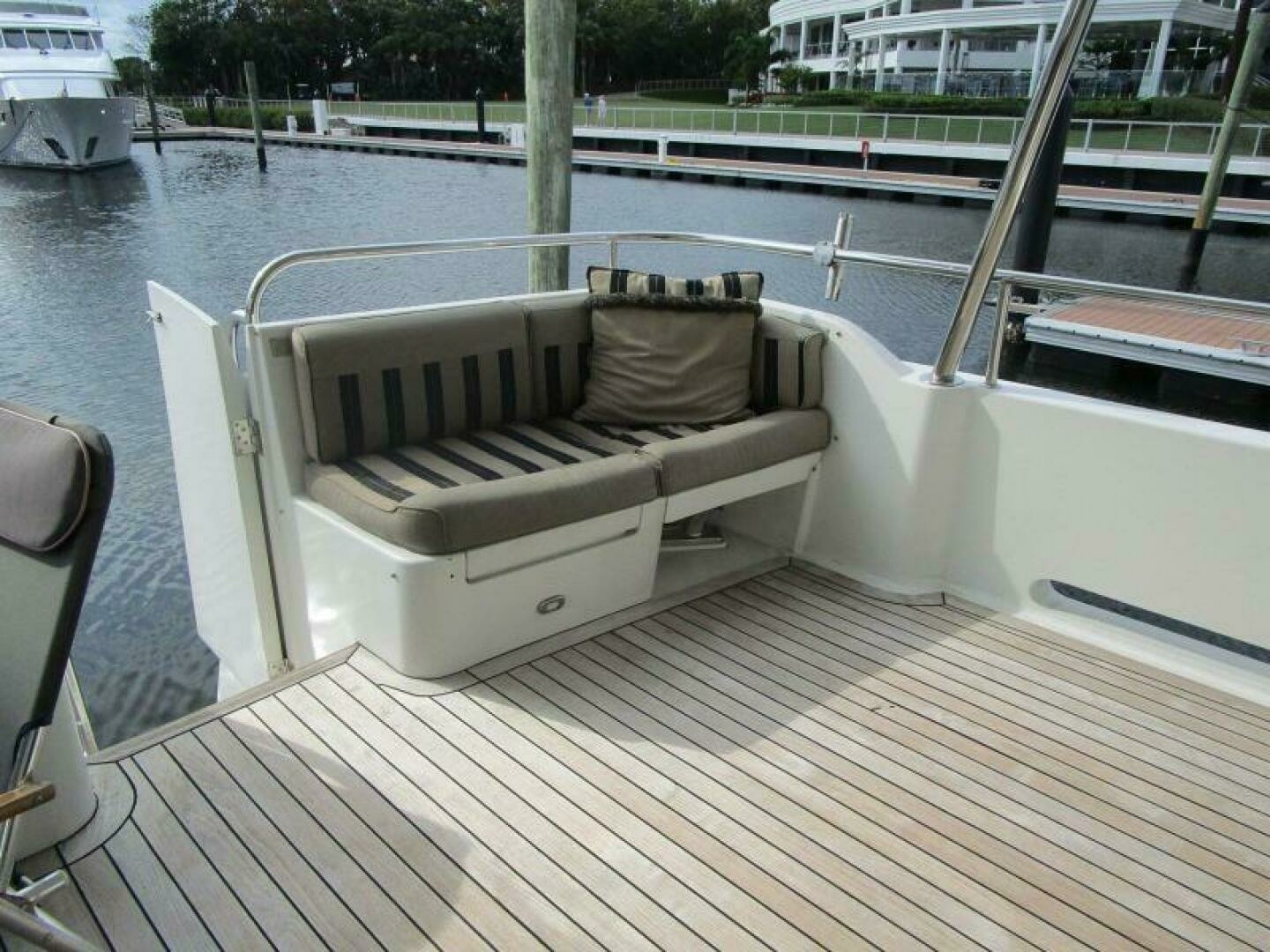 Cheoy Lee Sport Motor Yacht Yacht For Sale
