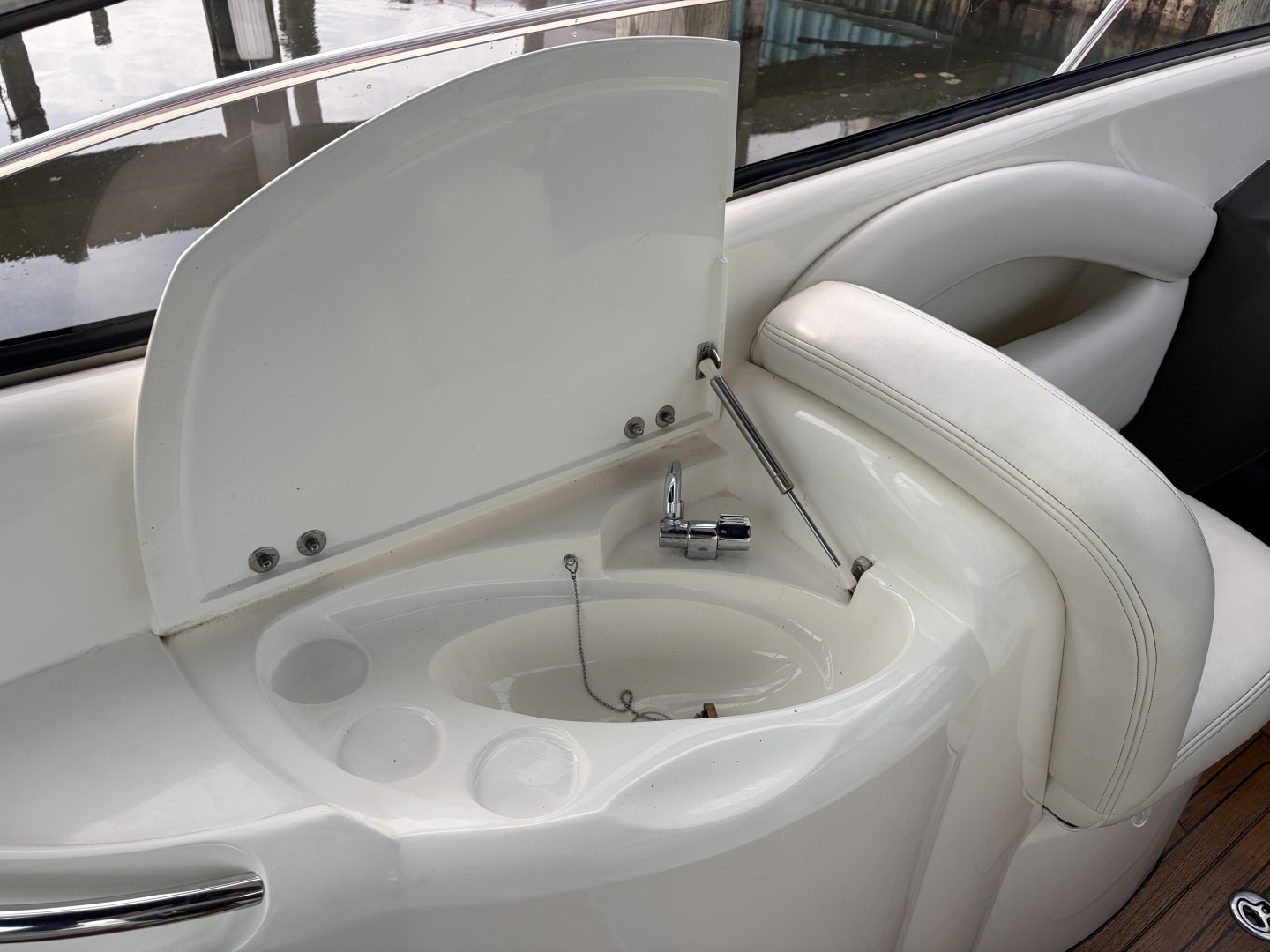 34ft Sunseeker Yacht For Sale