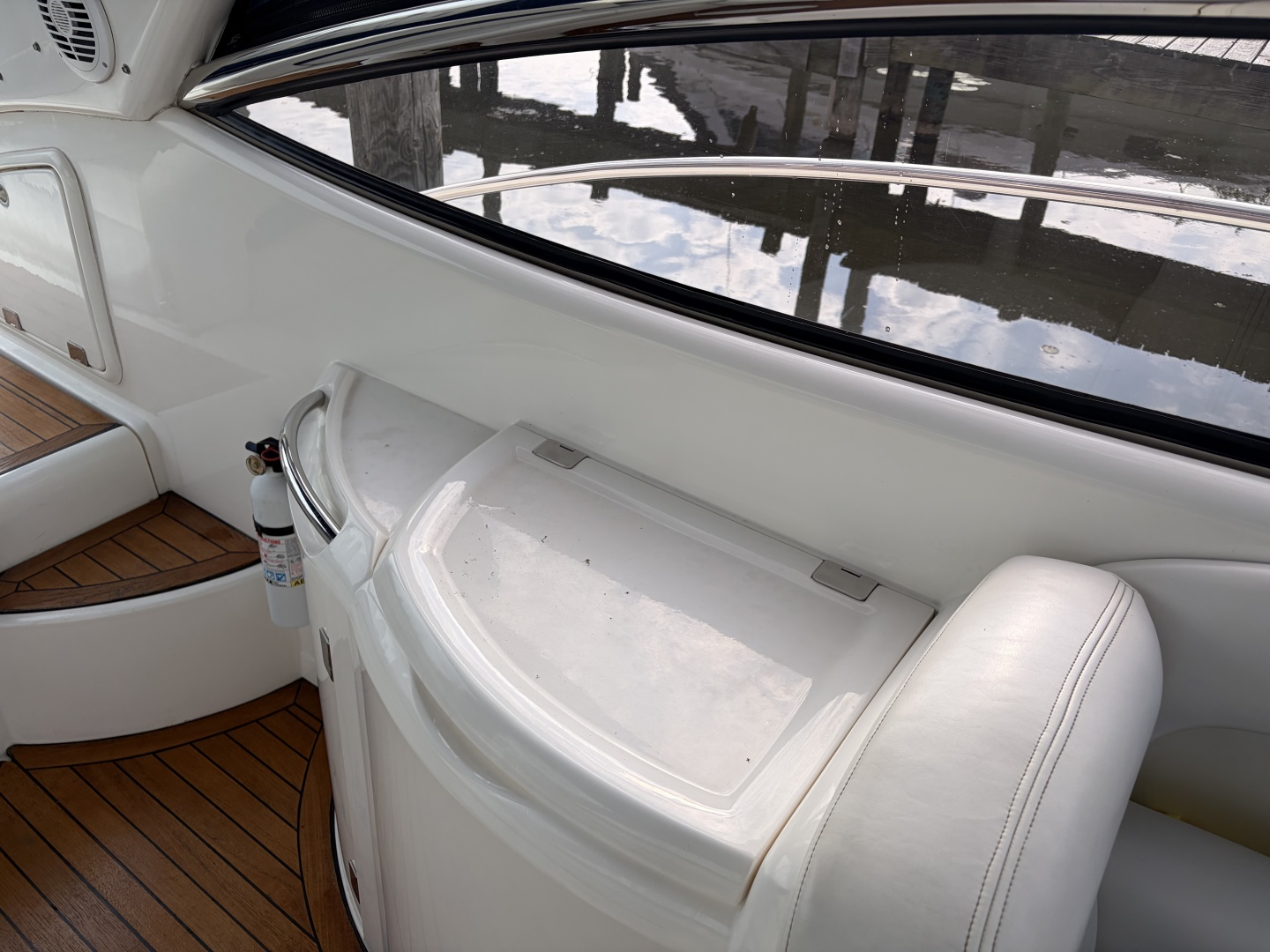 34ft Sunseeker Yacht For Sale
