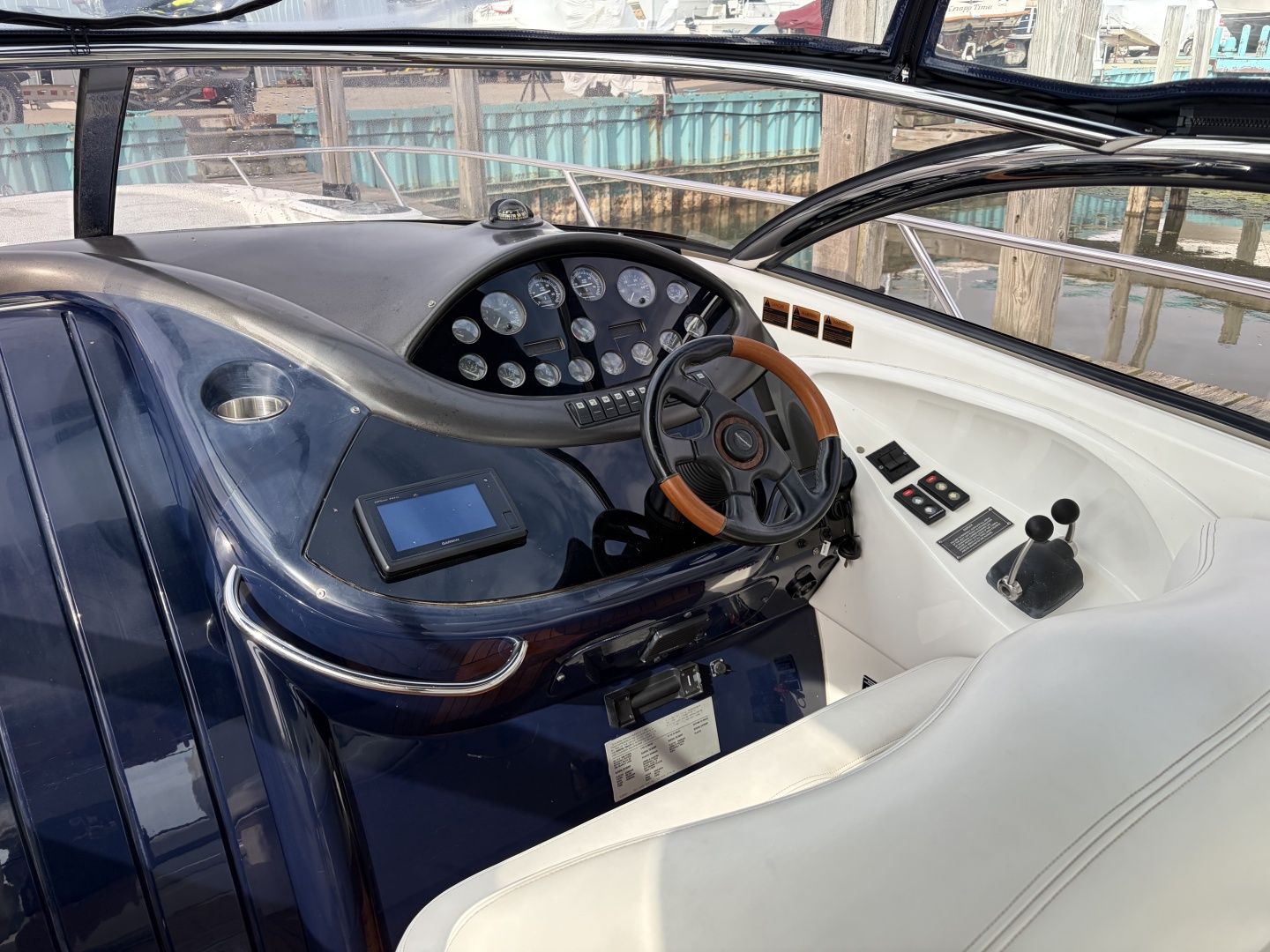 34ft Sunseeker Yacht For Sale