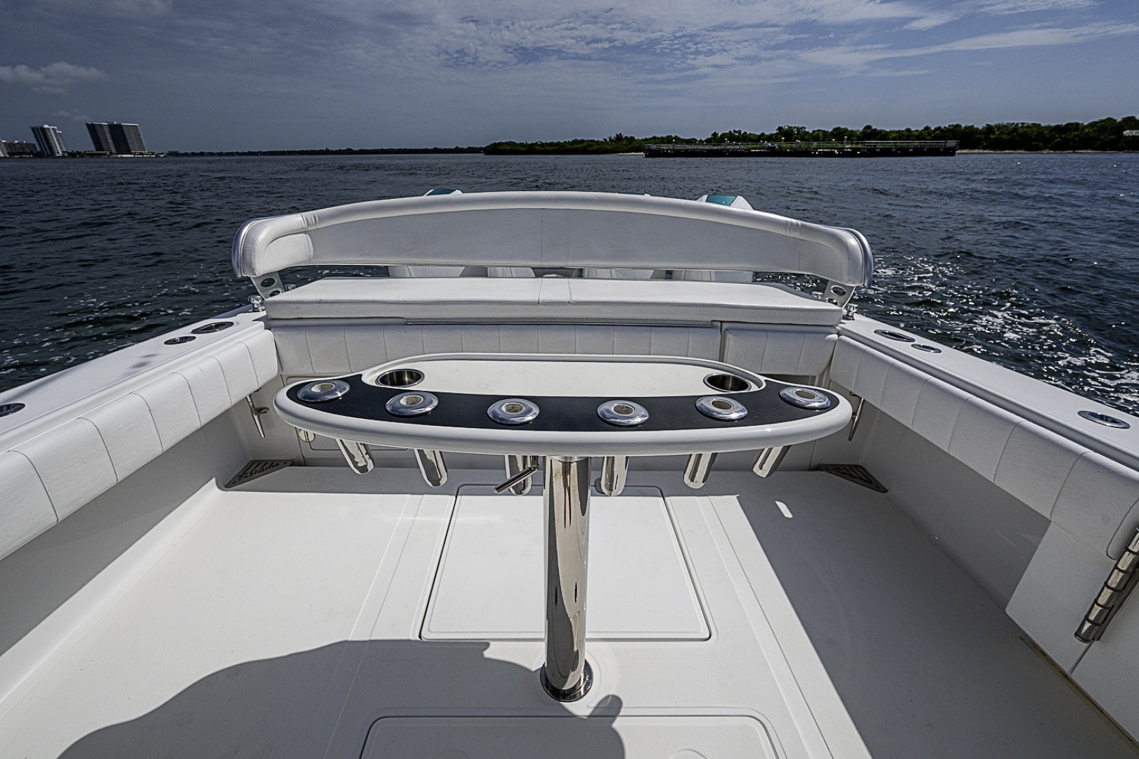 E Z WAY 41ft Bahama Yacht For Sale