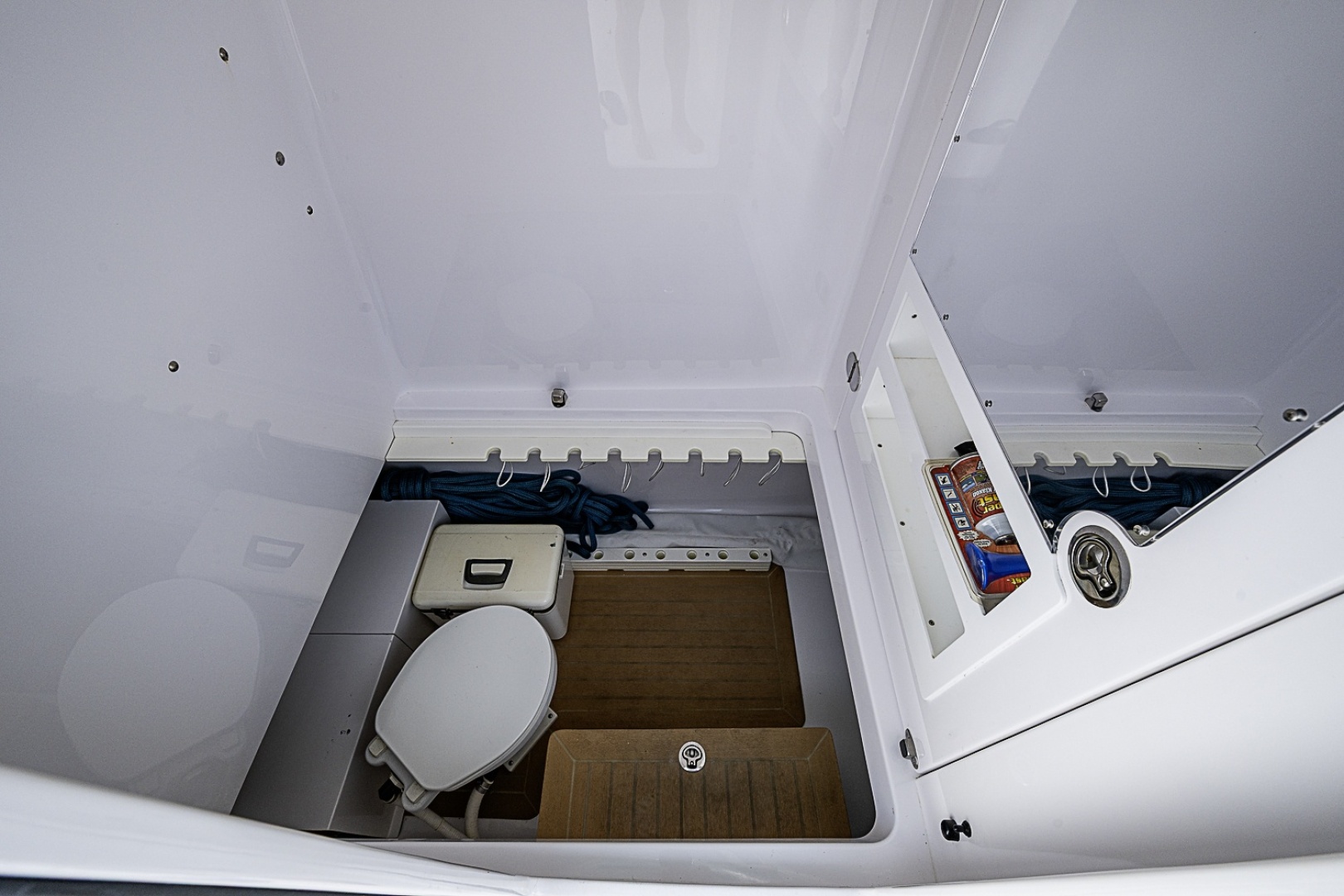 E Z WAY 41ft Bahama Yacht For Sale