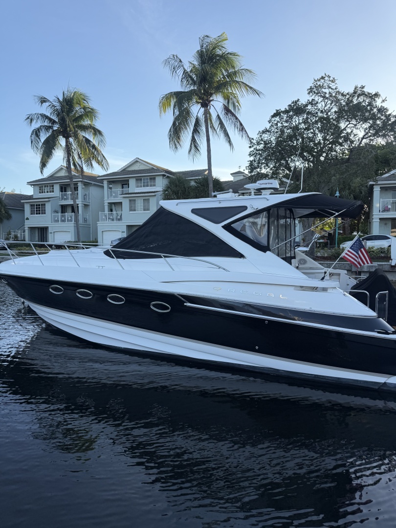 44ft Regal Yacht For Sale