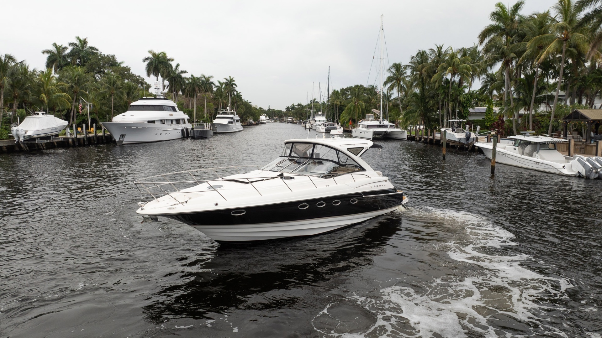 Regal  Yacht For Sale