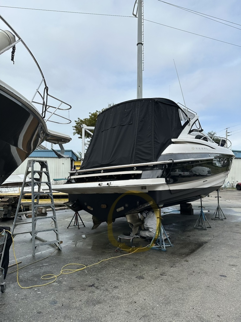 44ft Regal Yacht For Sale