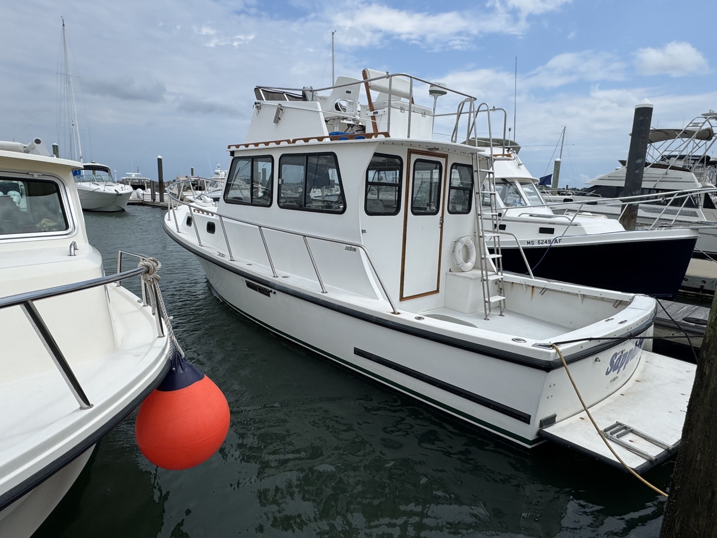 Sapphire 31ft Eastern Yacht For Sale