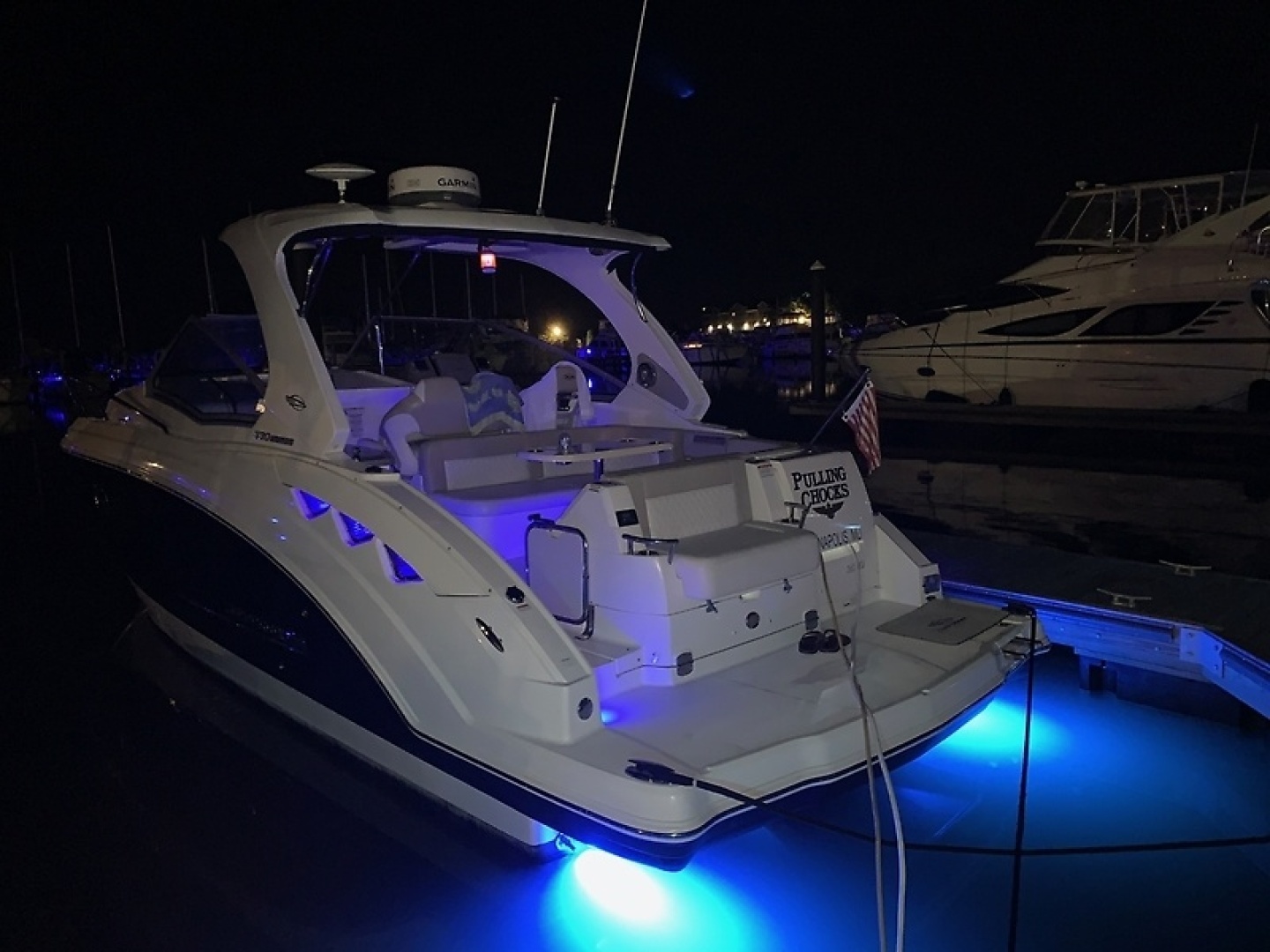Pulling Chocks 33ft Chaparral Yacht For Sale