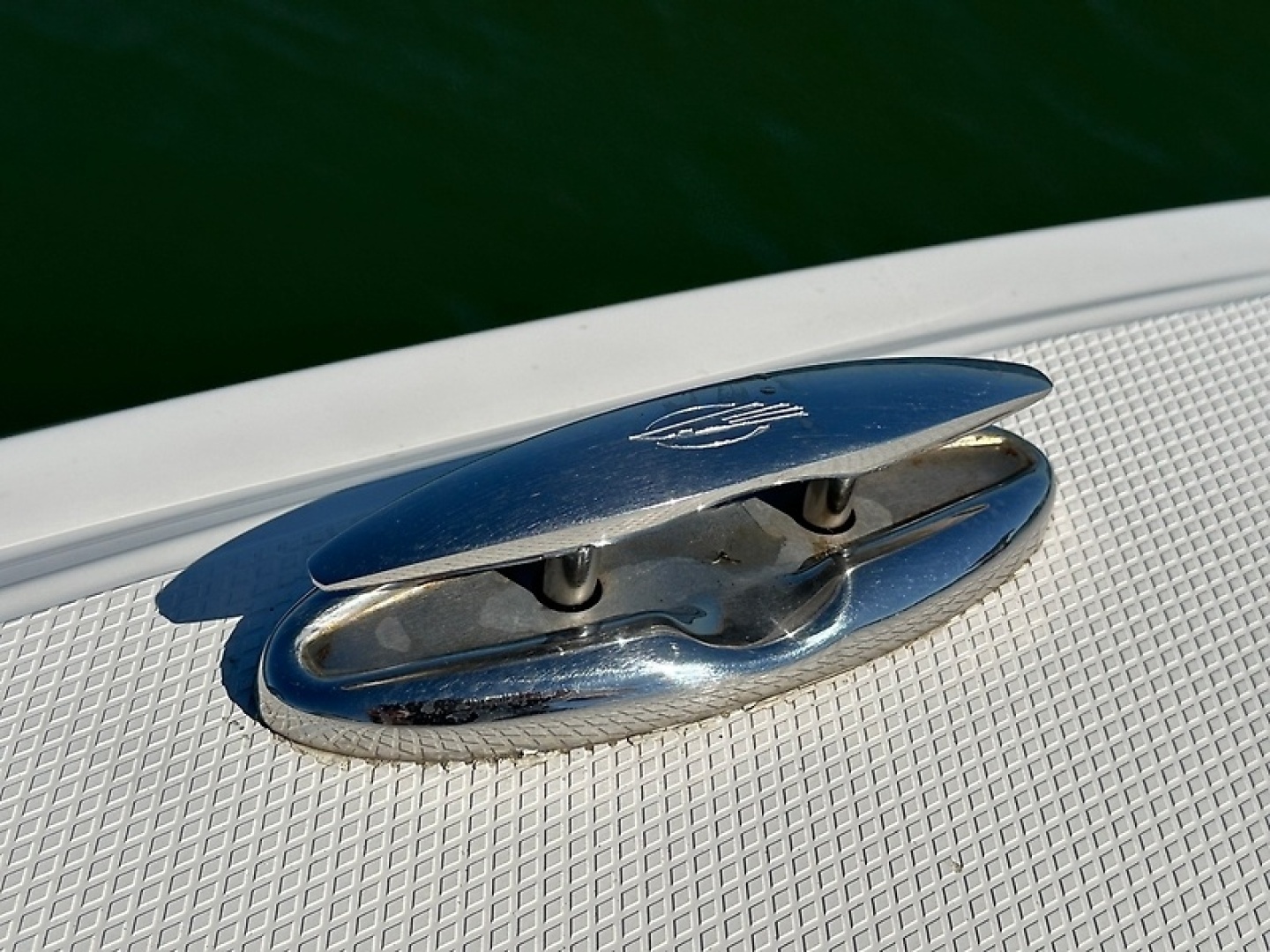 Aim High 33ft Chaparral Yacht For Sale