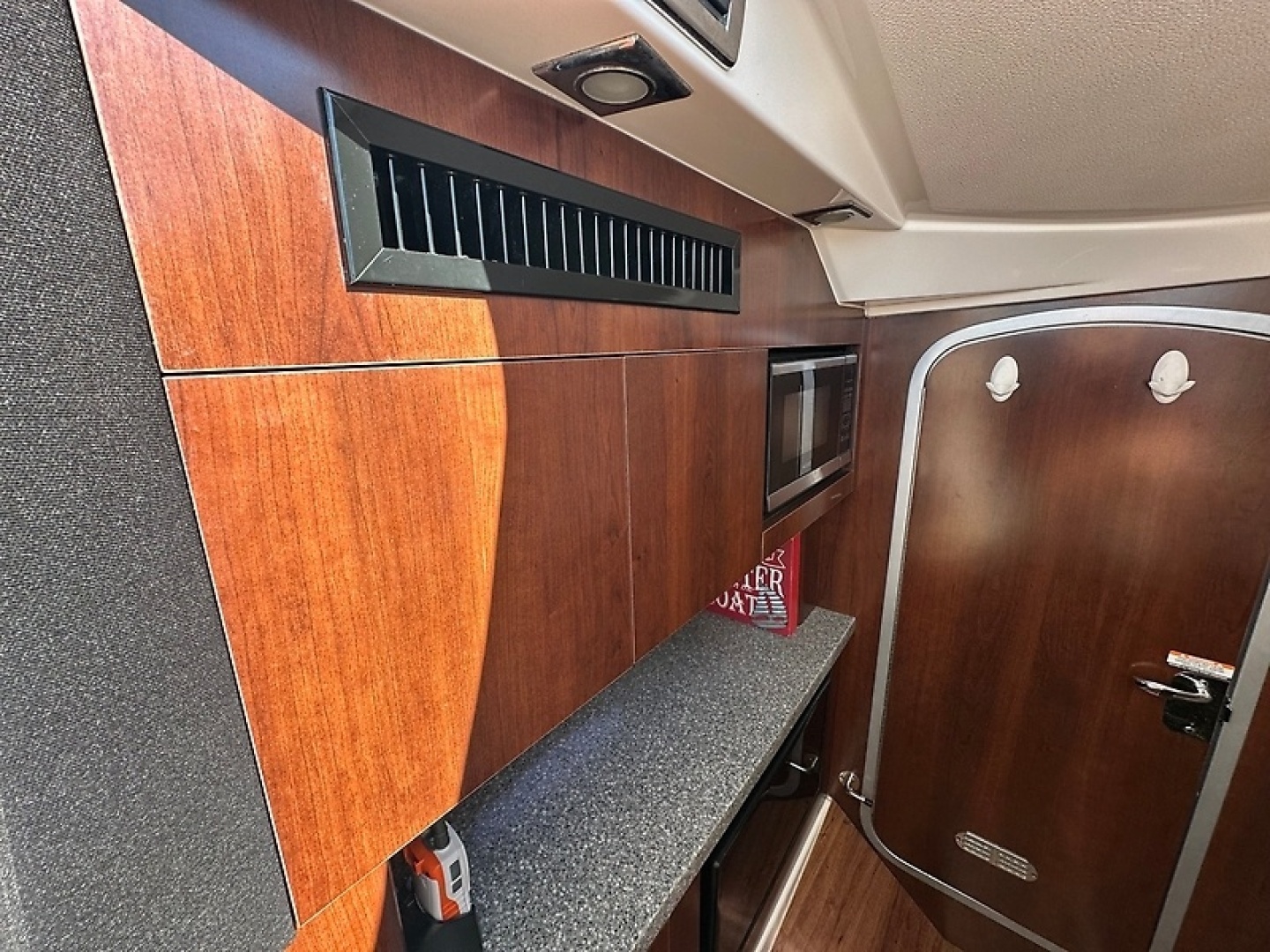 Aim High 33ft Chaparral Yacht For Sale