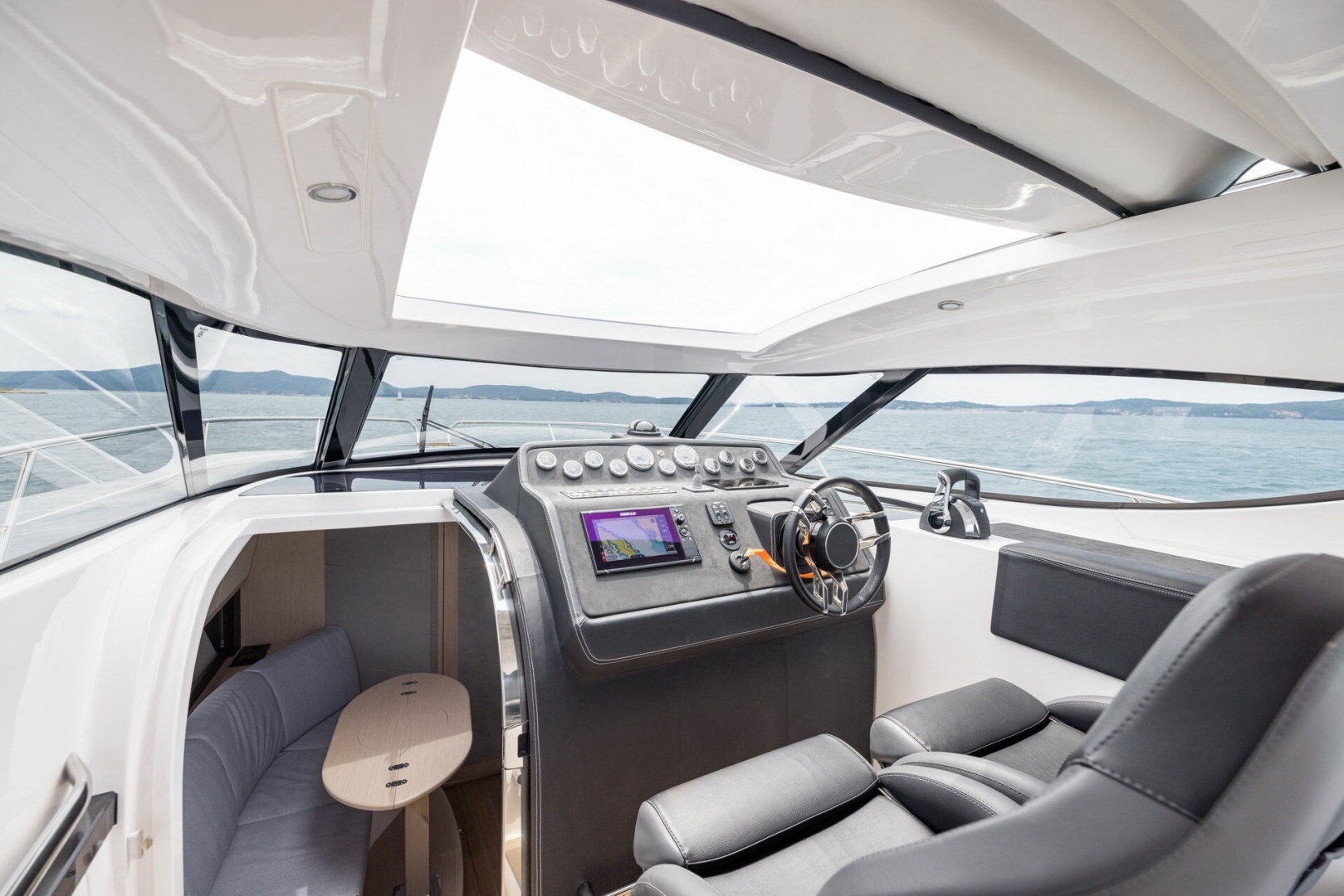 36ft Focus Motor Yachts Yacht For Sale