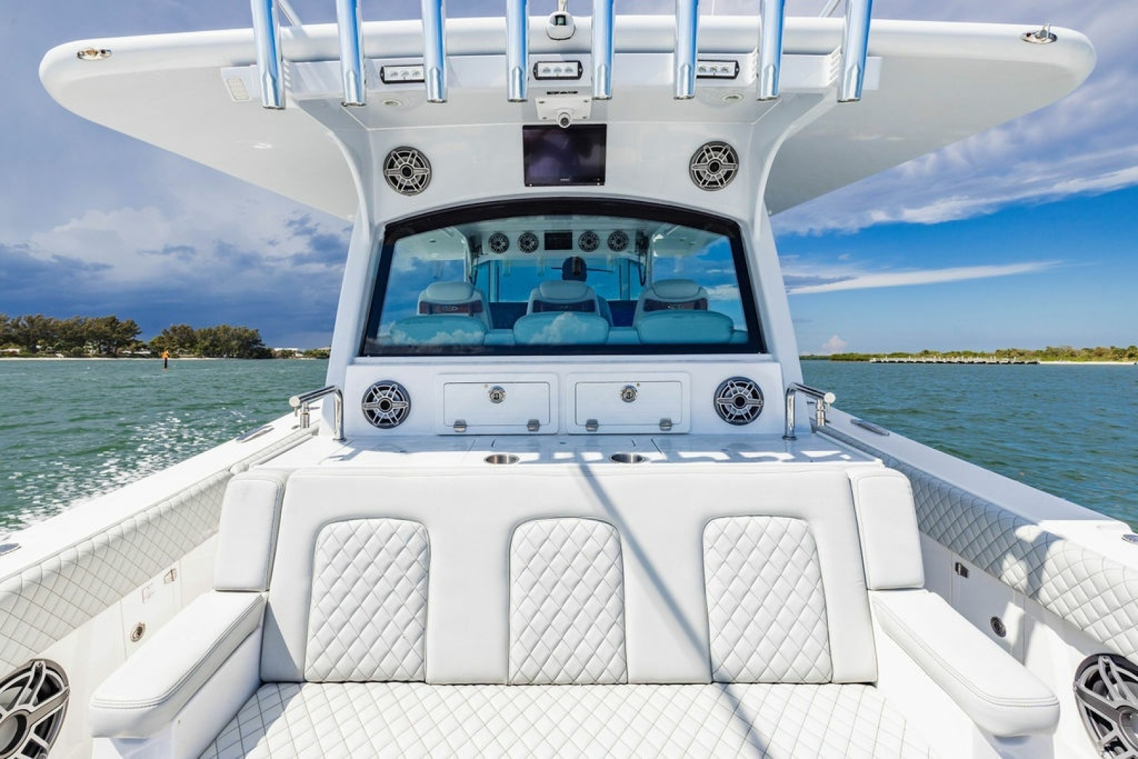 HCB Suenos Yacht For Sale