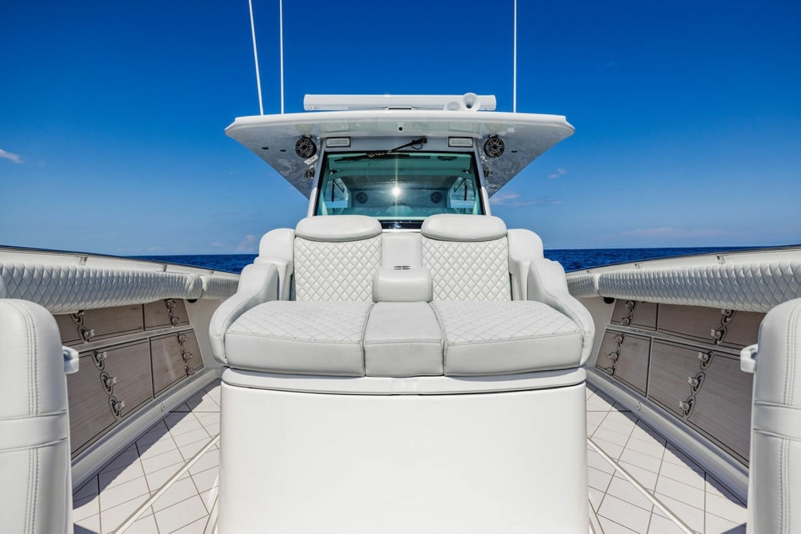 HCB Suenos Yacht For Sale