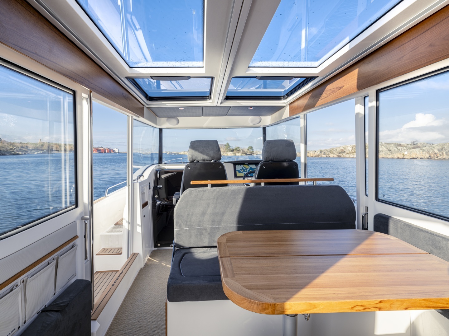 Nimbus Sport Coupe 42 Yacht For Sale