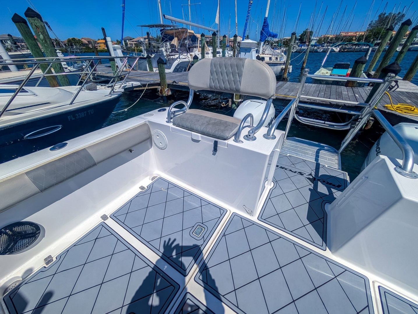 65ft Sumerset Yacht For Sale