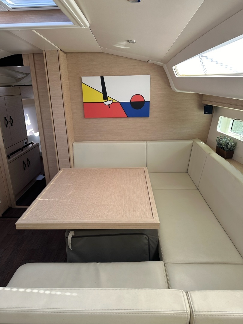 Jeanneau 51 Yacht For Sale