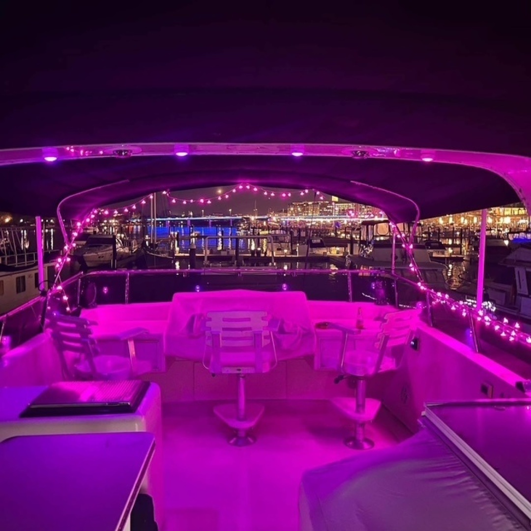 Viking 55 Motor Yacht Yacht For Sale