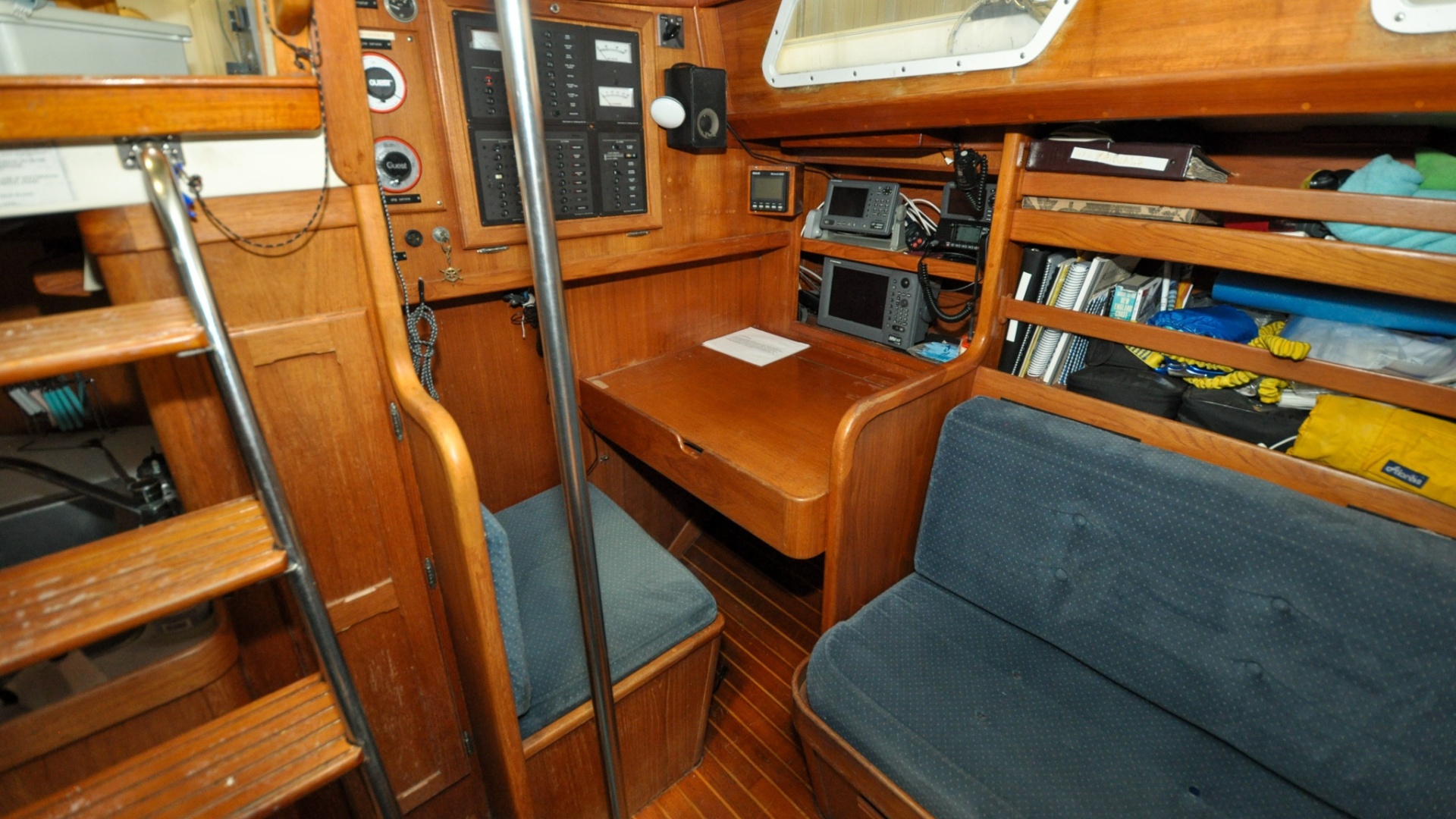 1984 Bristol 41.1 - Petrel
