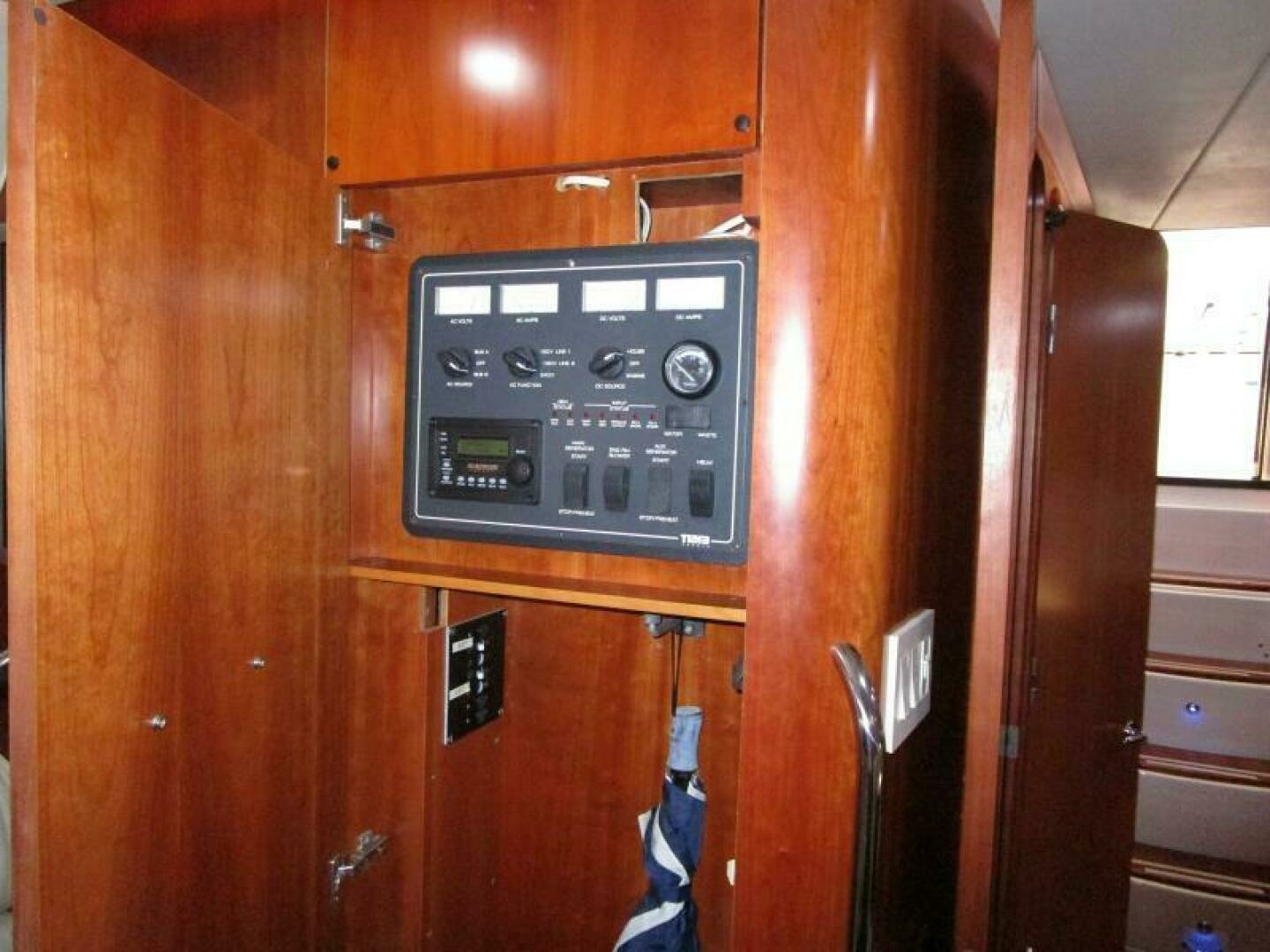 Tiara Yachts 5200 Express Yacht For Sale