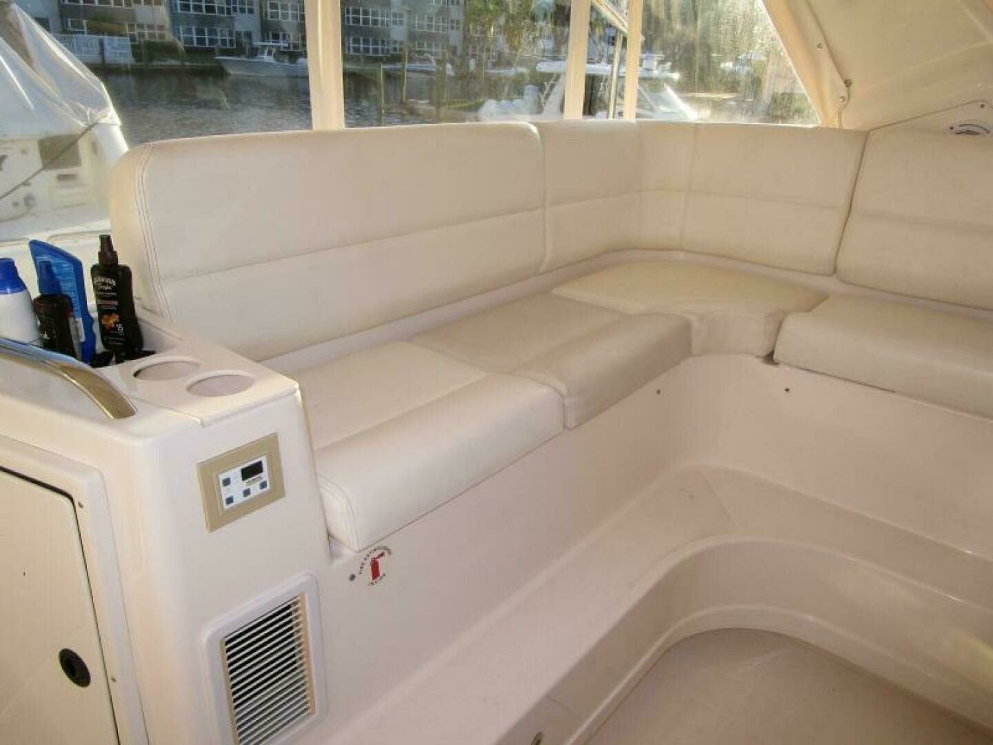 Tiara Yachts 5200 Express Yacht For Sale
