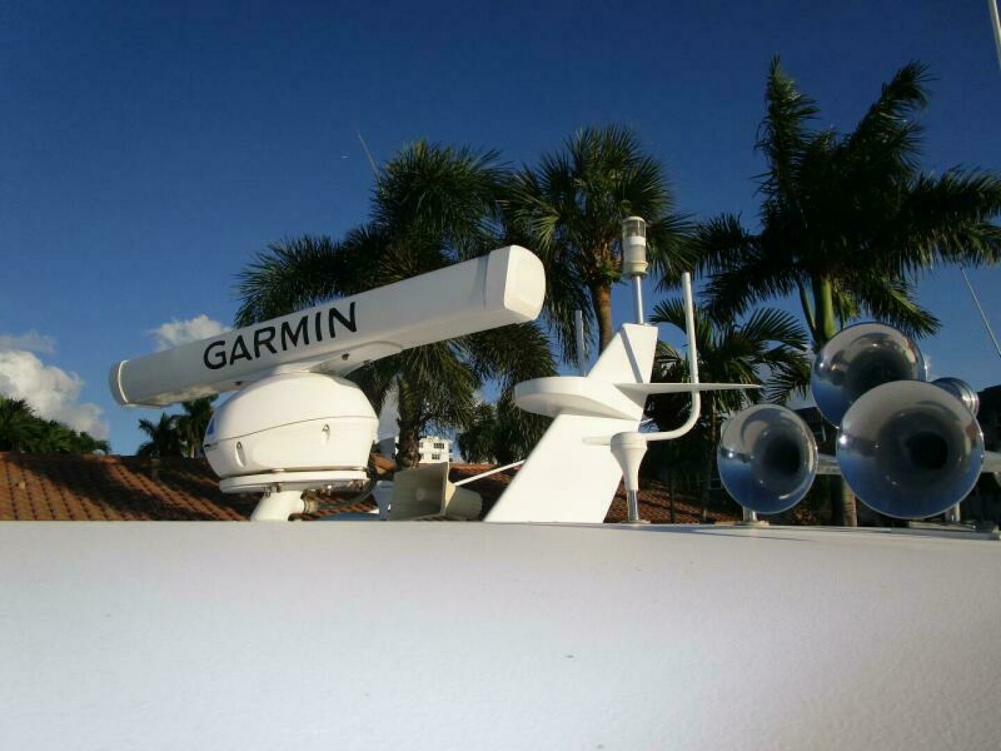 Tiara Yachts 5200 Express Yacht For Sale