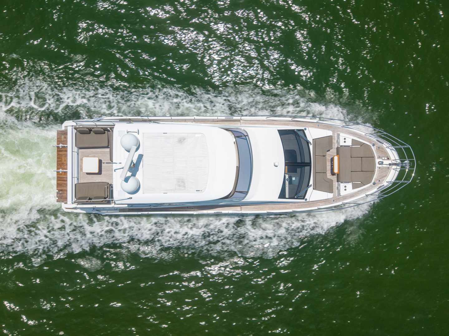 Azimut 60 Flybridge Yacht For Sale