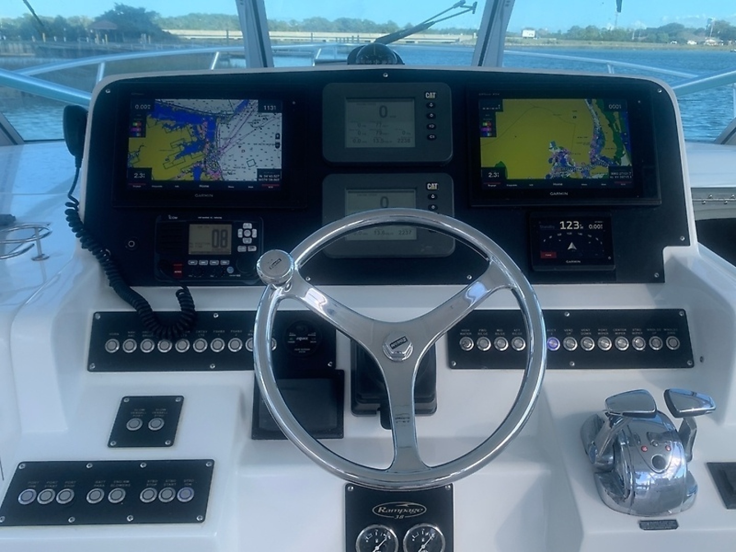 Rampage 38 Express — Sea Troll - Photo 15