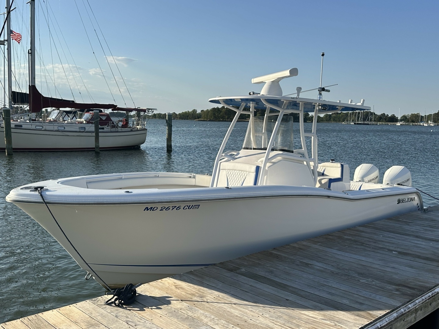 Belzona 27 Center Console