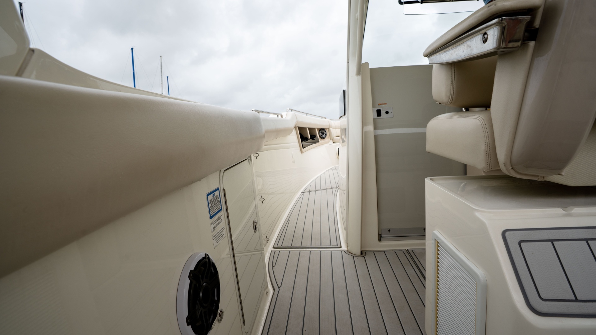 Boston Whaler 350 Realm Yacht For Sale