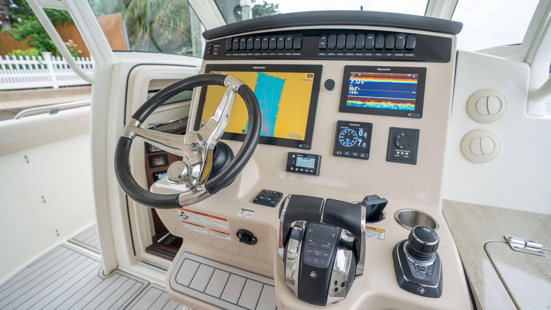 Boston Whaler 350 Realm Yacht For Sale