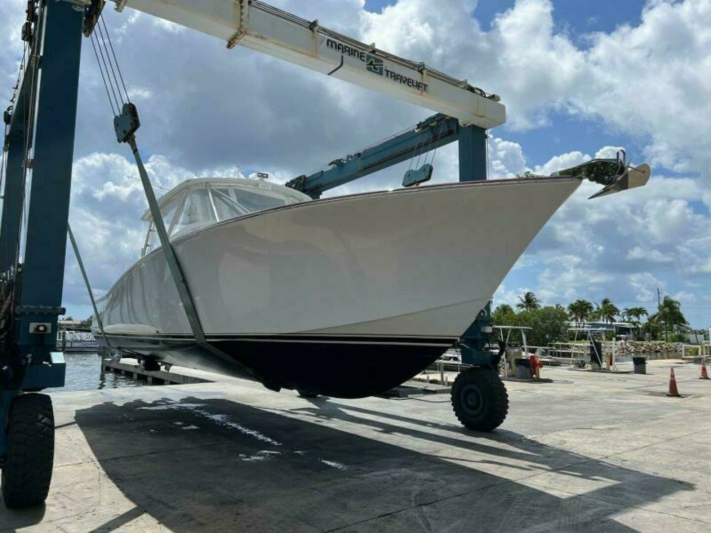 Jim Smith Walkaround Express Yacht For Sale